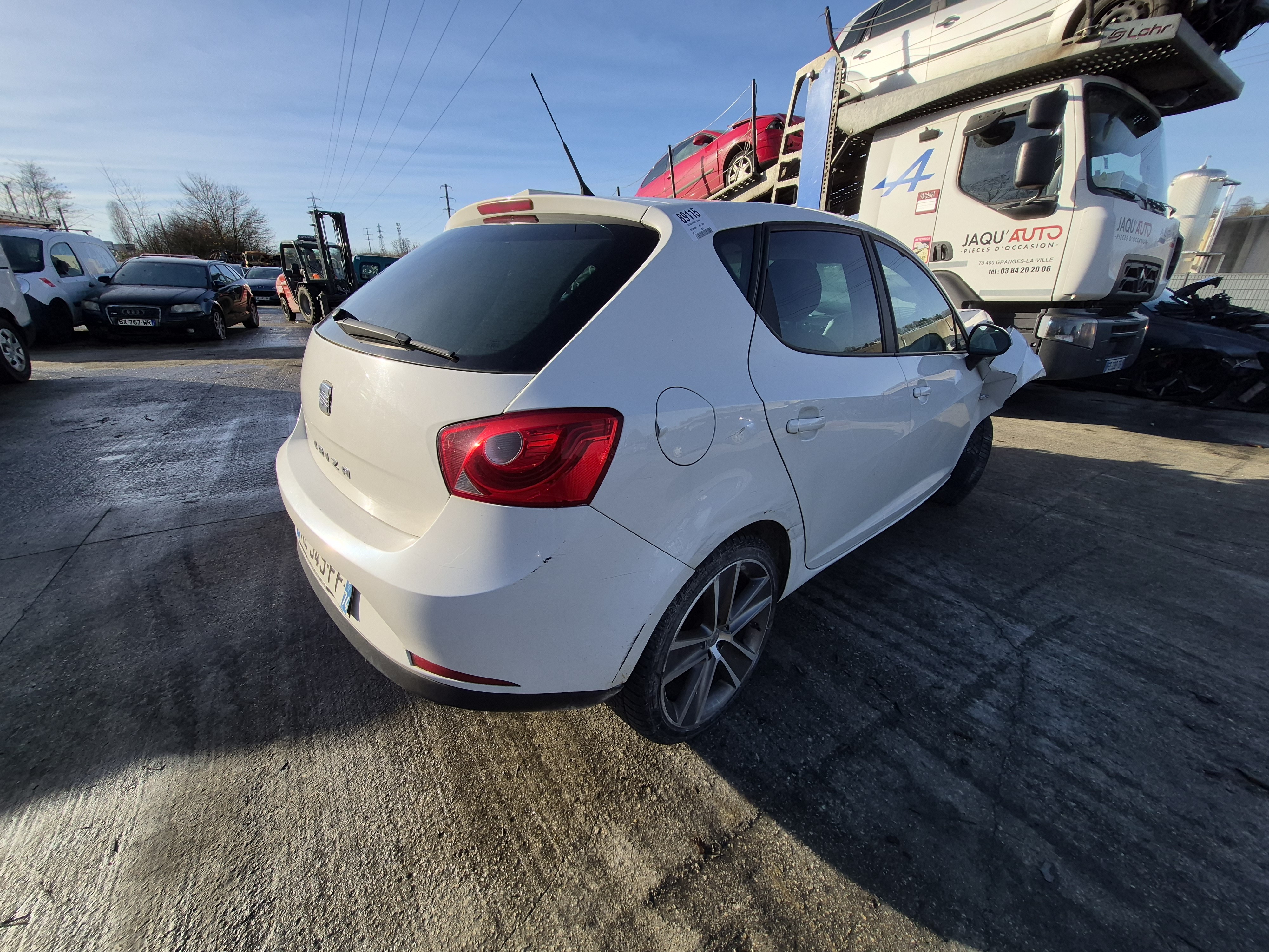 Pare choc arriere pour SEAT IBIZA 4 PHASE 1 Pare choc arriere pour SEAT IBIZA 4 PHASE 1