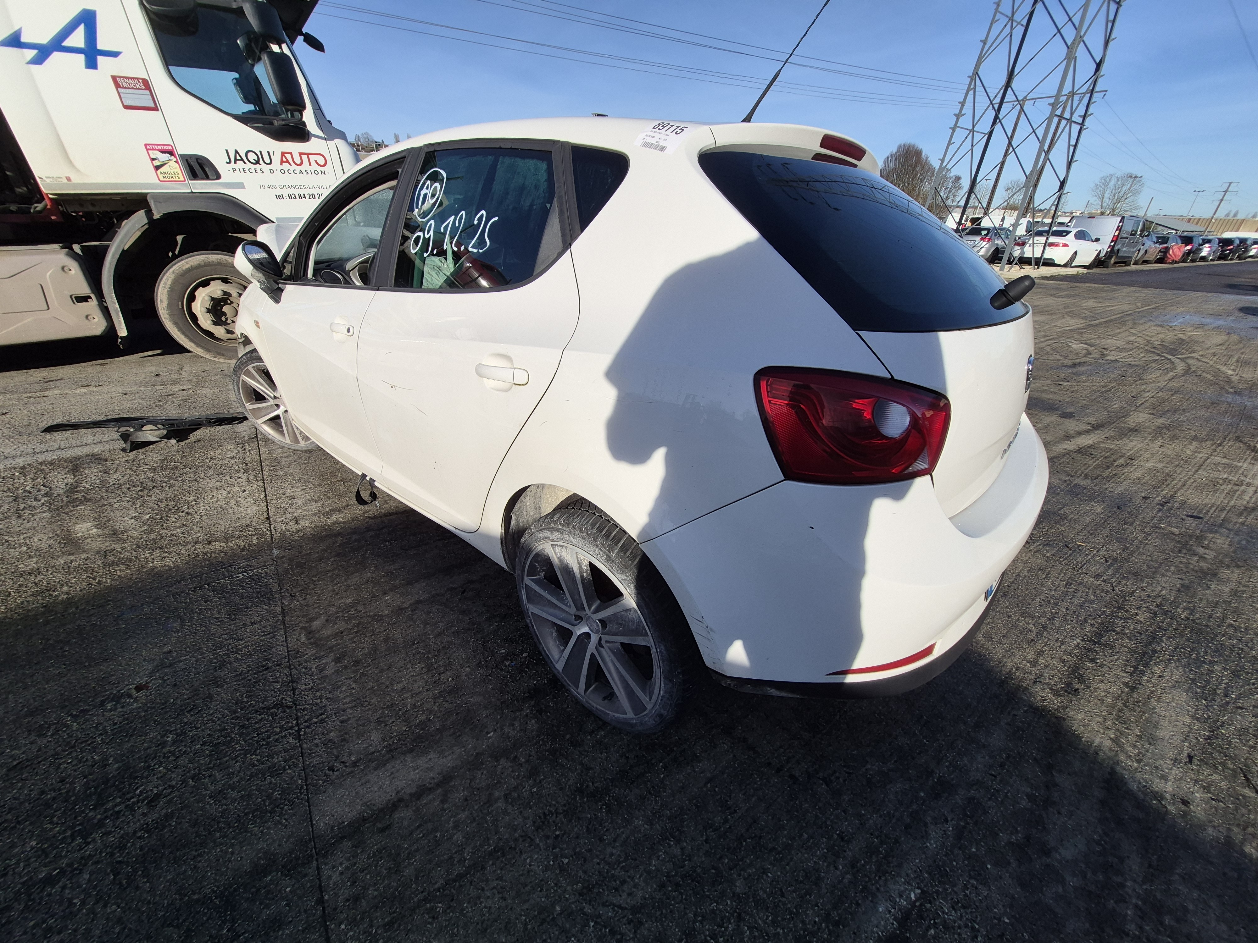 Pare choc arriere pour SEAT IBIZA 4 PHASE 1 Pare choc arriere pour SEAT IBIZA 4 PHASE 1