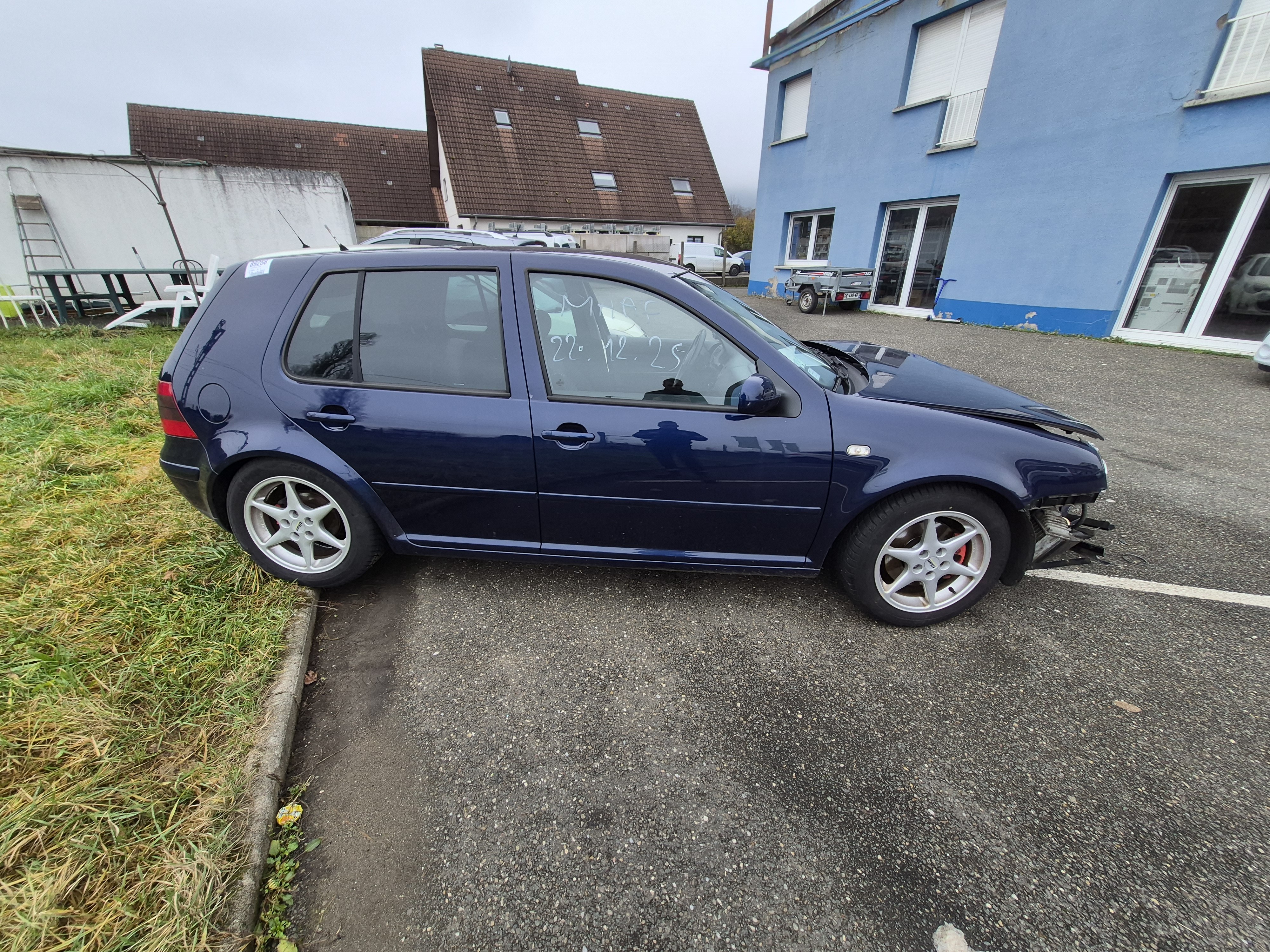 Pompe de direction pour VOLKSWAGEN GOLF 4 Pompe de direction pour VOLKSWAGEN GOLF 4
