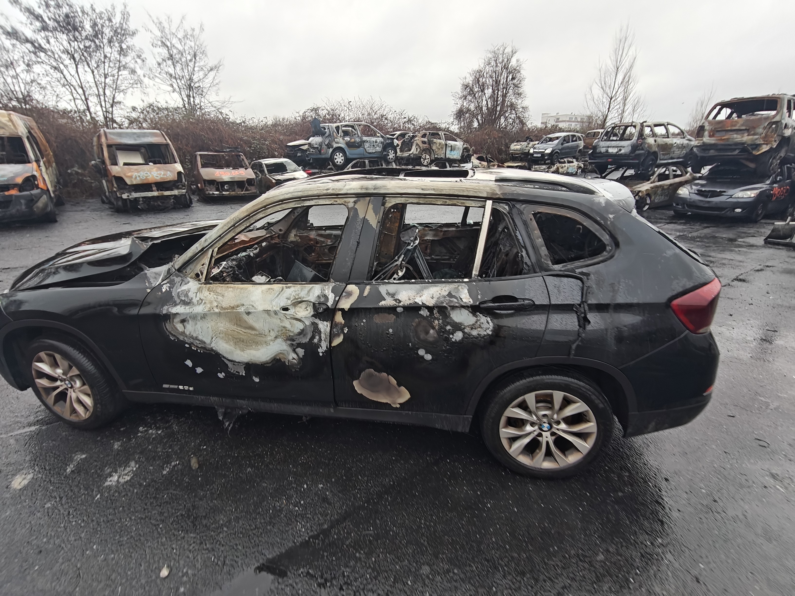 Extension d'aile arriere gauche pour BMW X1 E84 PHASE 2 Extension d'aile arriere gauche pour BMW X1 E84 PHASE 2