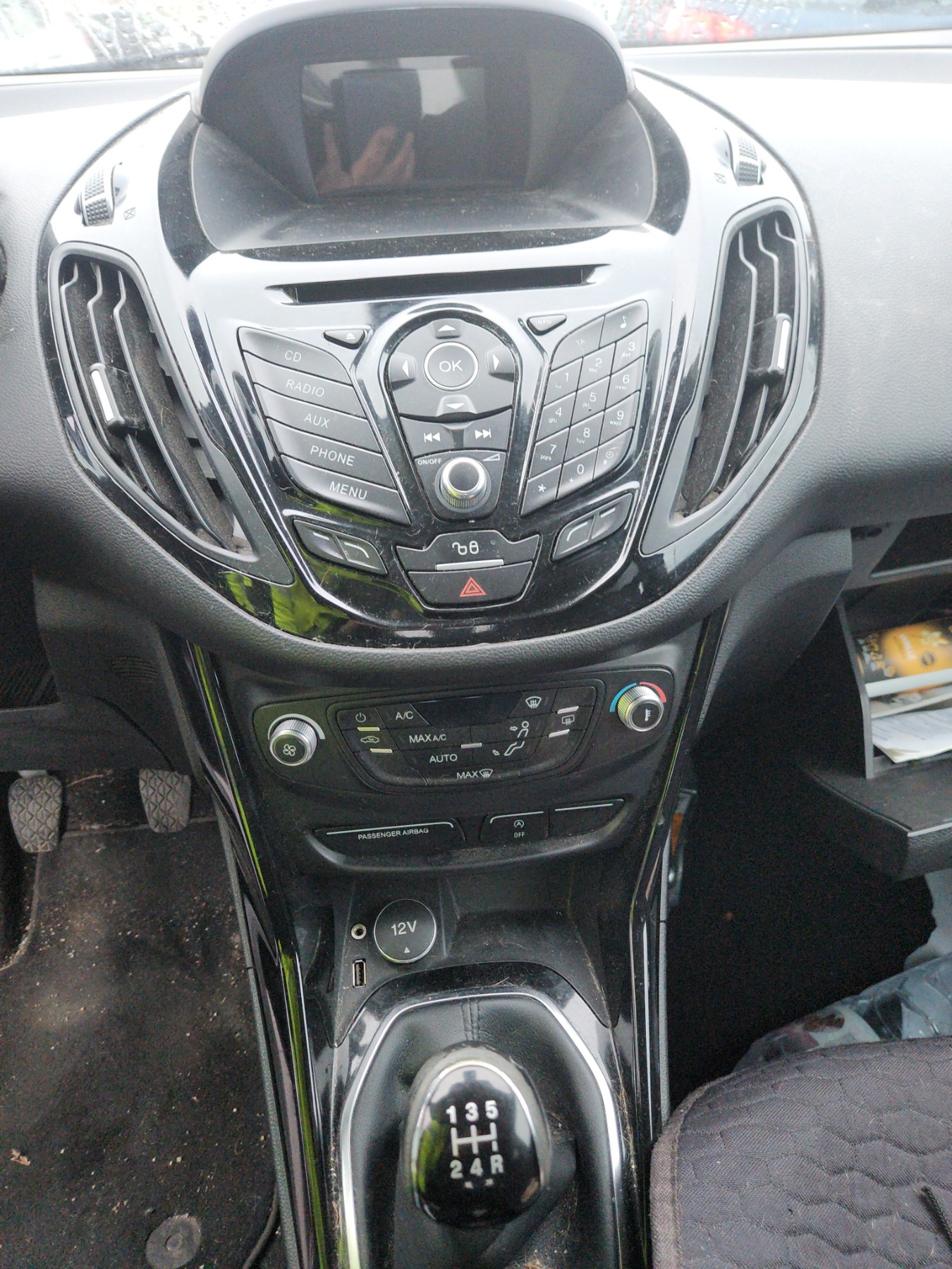 Aile avant gauche pour FORD B-MAX Aile avant gauche pour FORD B-MAX
