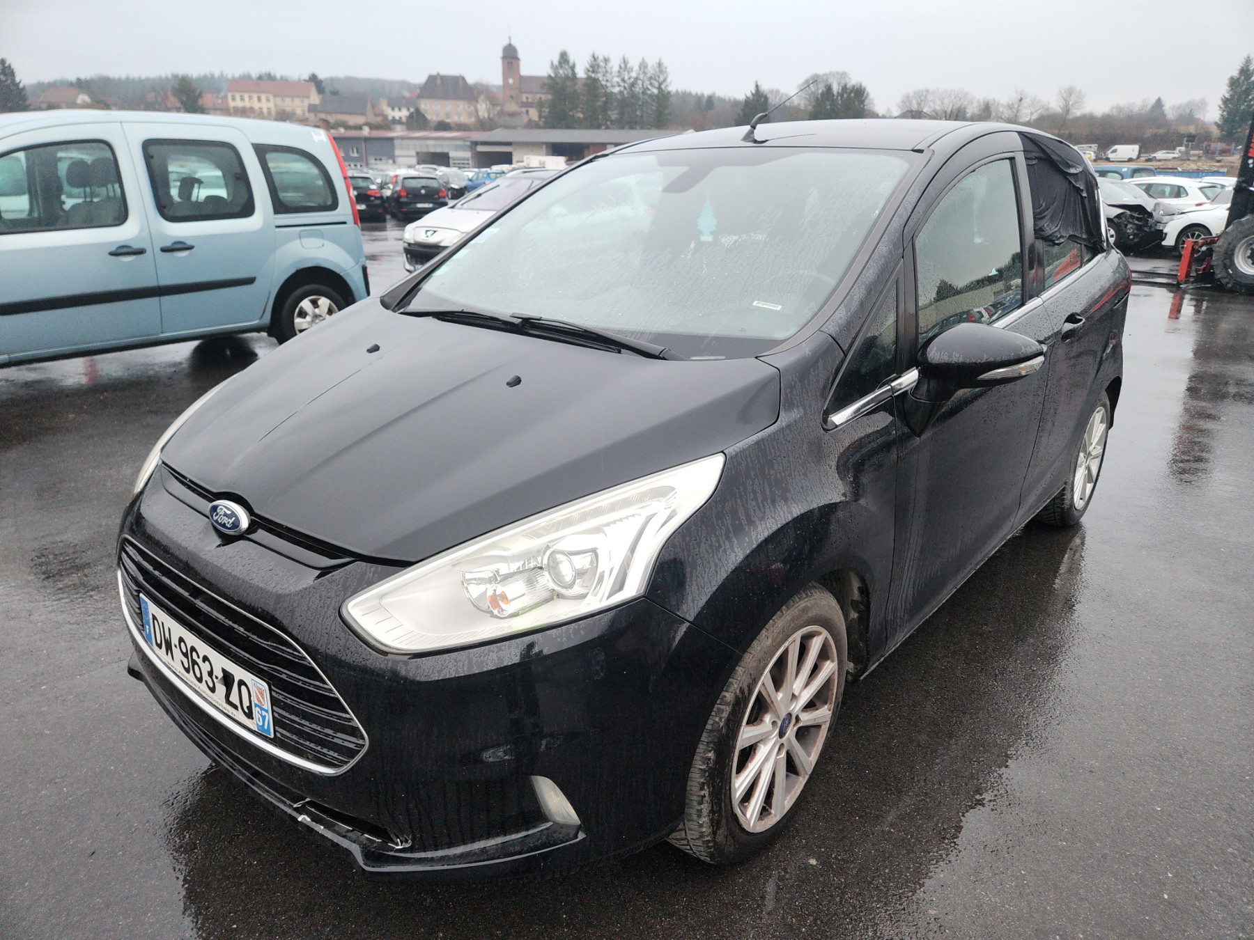 Aile avant gauche pour FORD B-MAX Aile avant gauche pour FORD B-MAX