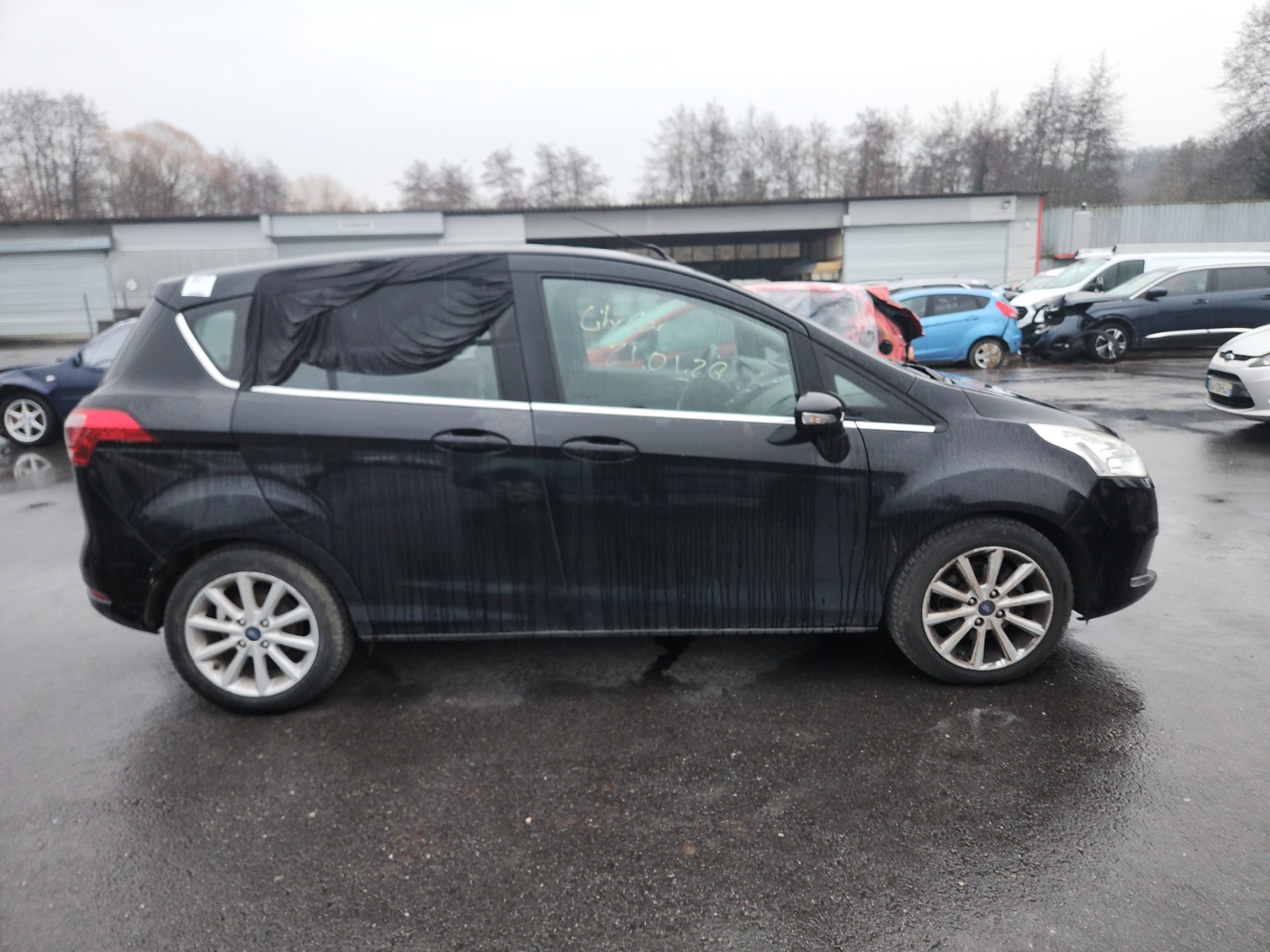 Aile avant gauche pour FORD B-MAX Aile avant gauche pour FORD B-MAX