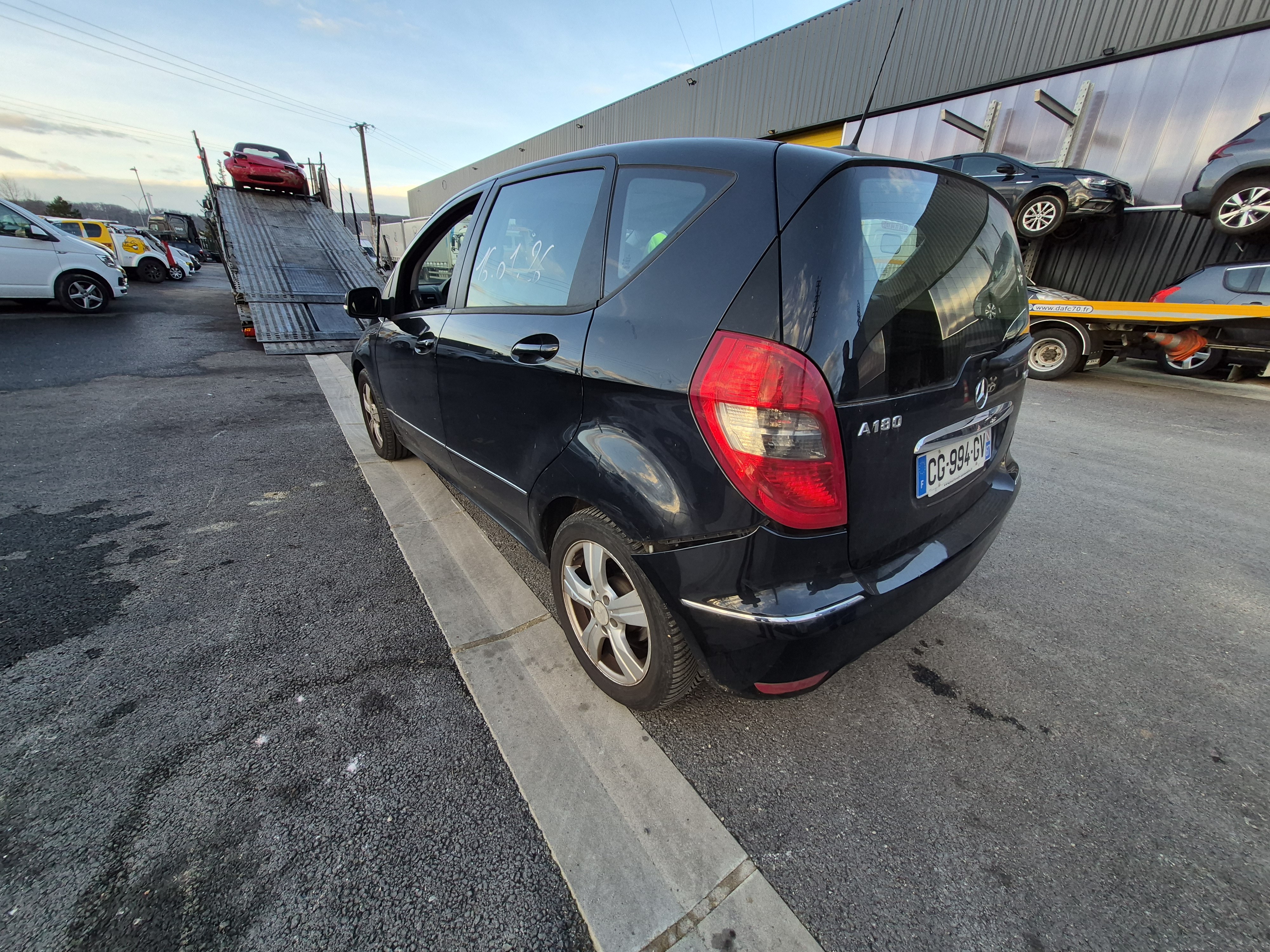 Feu arriere principal gauche (feux) pour MERCEDES CLASSE A 169 PHASE 2 Feu arriere principal gauche (feux) pour MERCEDES CLASSE A 169 PHASE 2