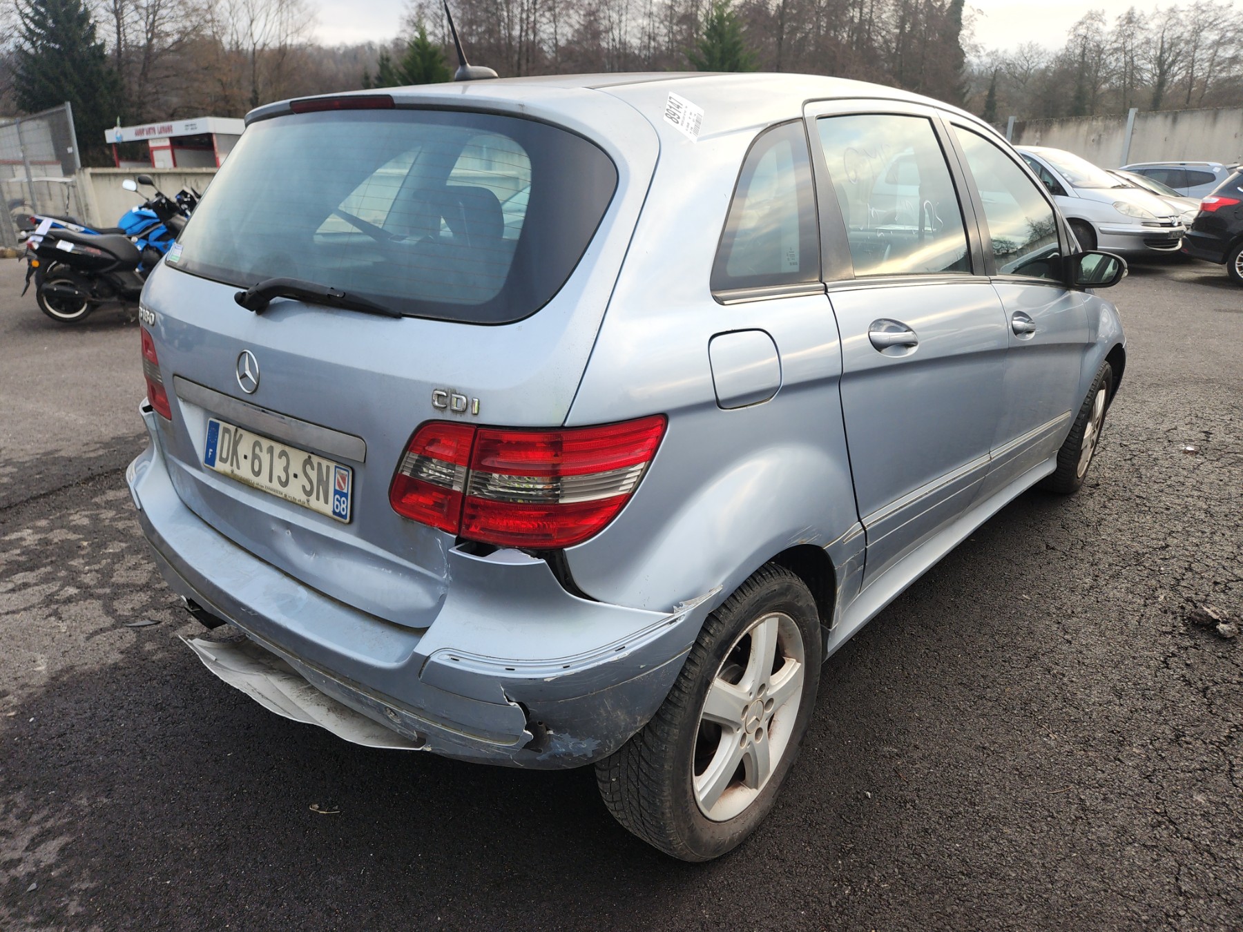 Optique avant principal droit (feux)(phare) pour MERCEDES CLASSE B 245 PHASE 1 Optique avant principal droit (feux)(phare) pour MERCEDES CLASSE B 245 PHASE 1