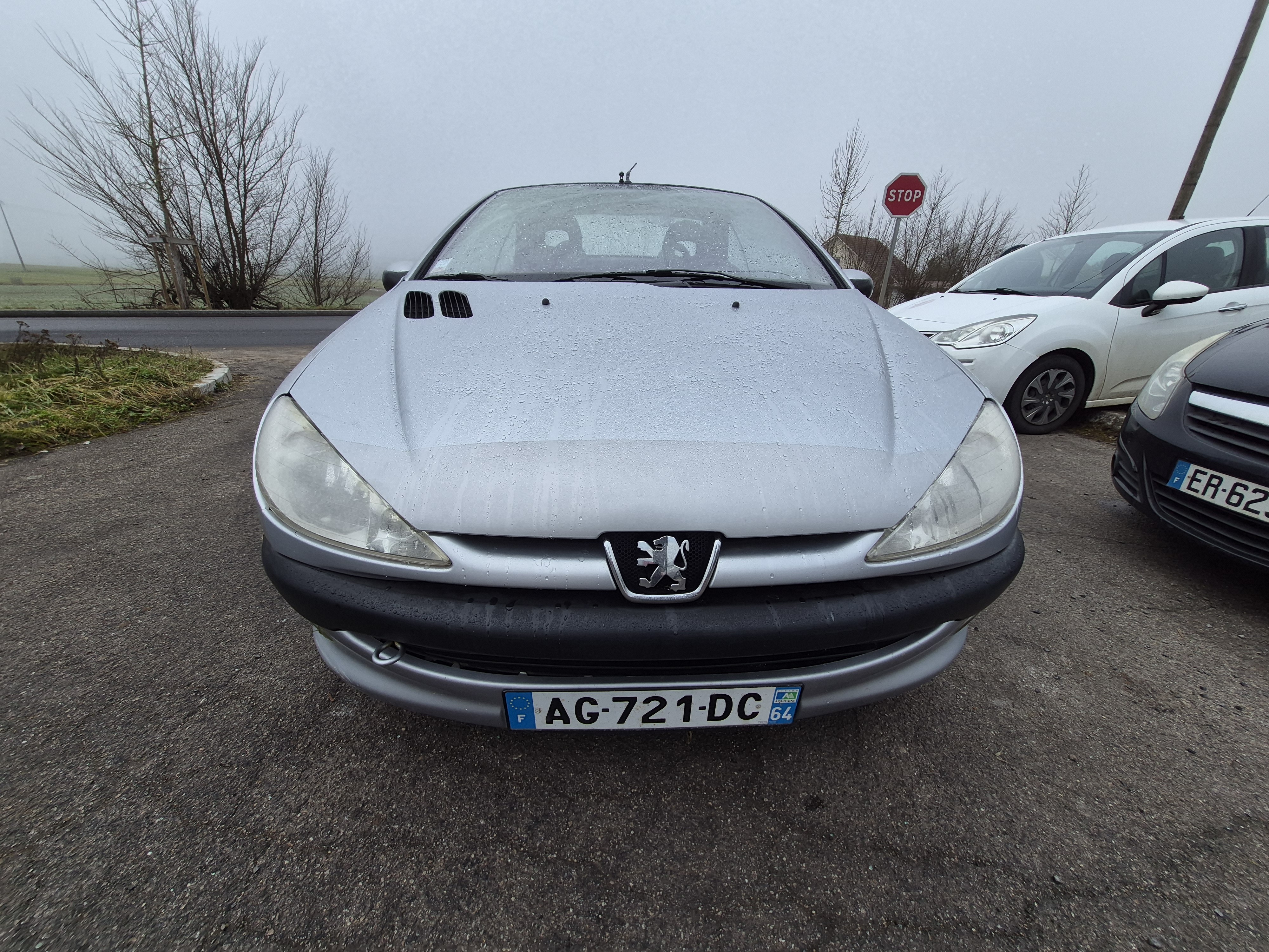 Optique avant principal gauche (feux)(phare) pour PEUGEOT 206 PHASE 1 CABRIOLET Optique avant principal gauche (feux)(phare) pour PEUGEOT 206 PHASE 1 CABRIOLET