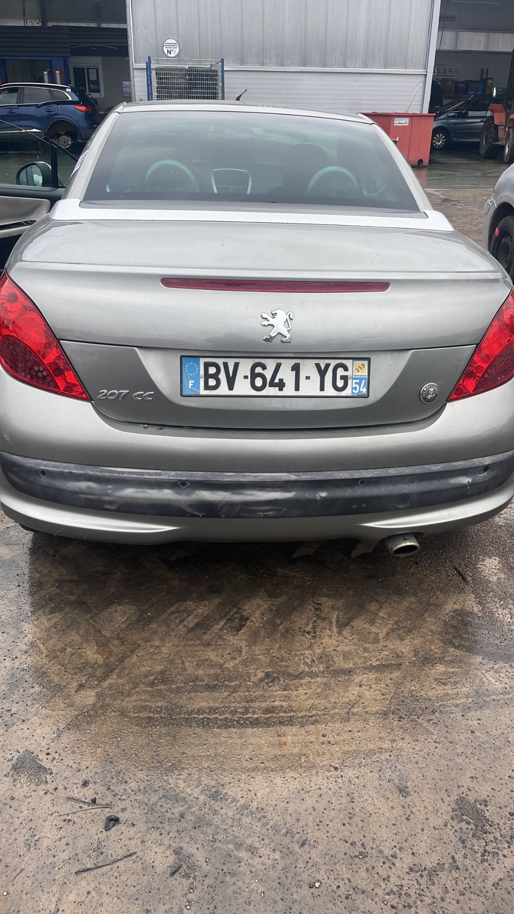 Feu arriere principal droit (feux) pour PEUGEOT 207 PHASE 1 CABRIOLET Feu arriere principal droit (feux) pour PEUGEOT 207 PHASE 1 CABRIOLET