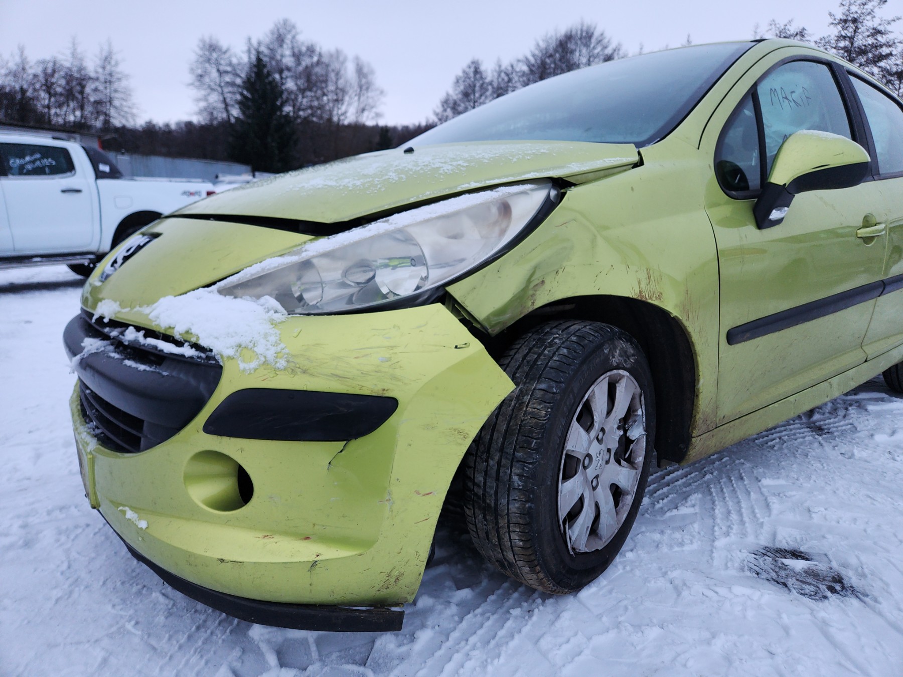 Triangle avant droit pour PEUGEOT 207 PHASE 1 Triangle avant droit pour PEUGEOT 207 PHASE 1