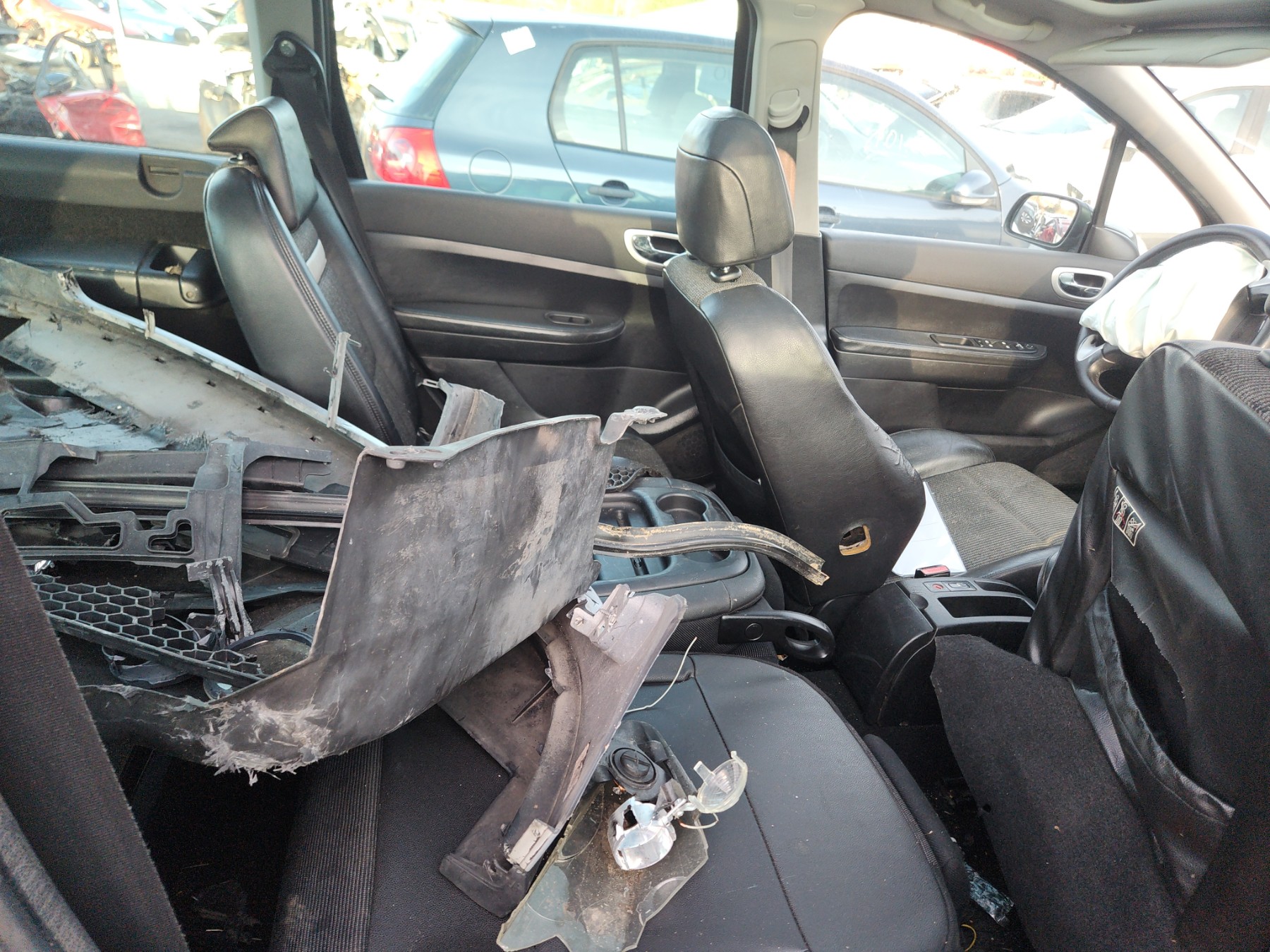 Retroviseur droit pour PEUGEOT 307 PHASE 2 BREAK Retroviseur droit pour PEUGEOT 307 PHASE 2 BREAK