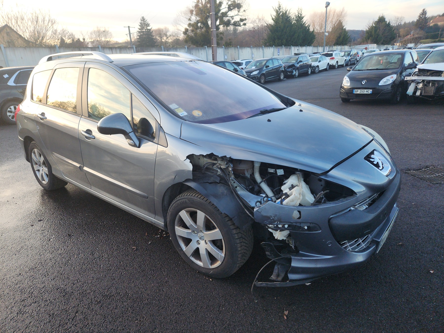 Retroviseur gauche pour PEUGEOT 308 1 SW PHASE 1 BREAK Retroviseur gauche pour PEUGEOT 308 1 SW PHASE 1 BREAK