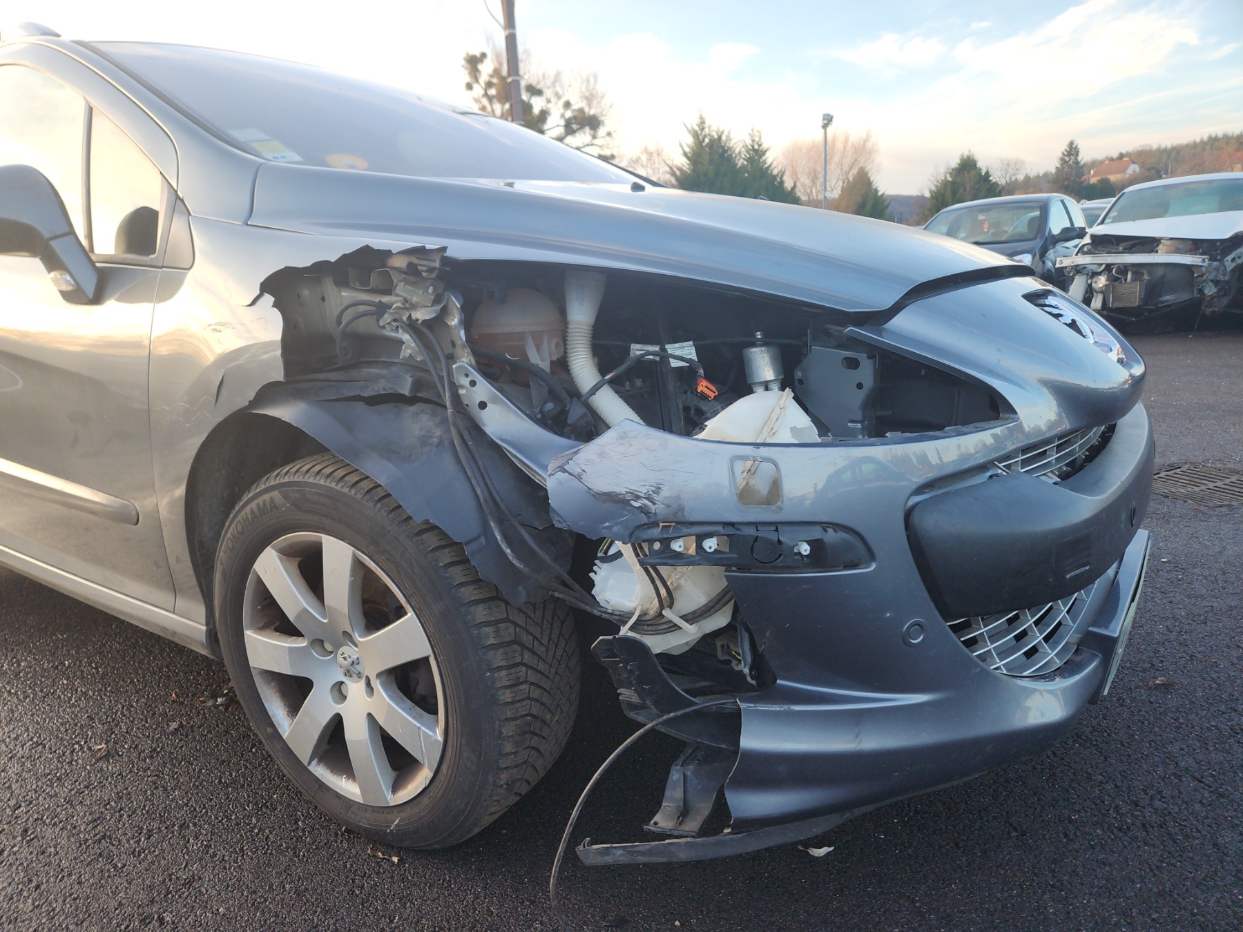 Retroviseur gauche pour PEUGEOT 308 1 SW PHASE 1 BREAK Retroviseur gauche pour PEUGEOT 308 1 SW PHASE 1 BREAK