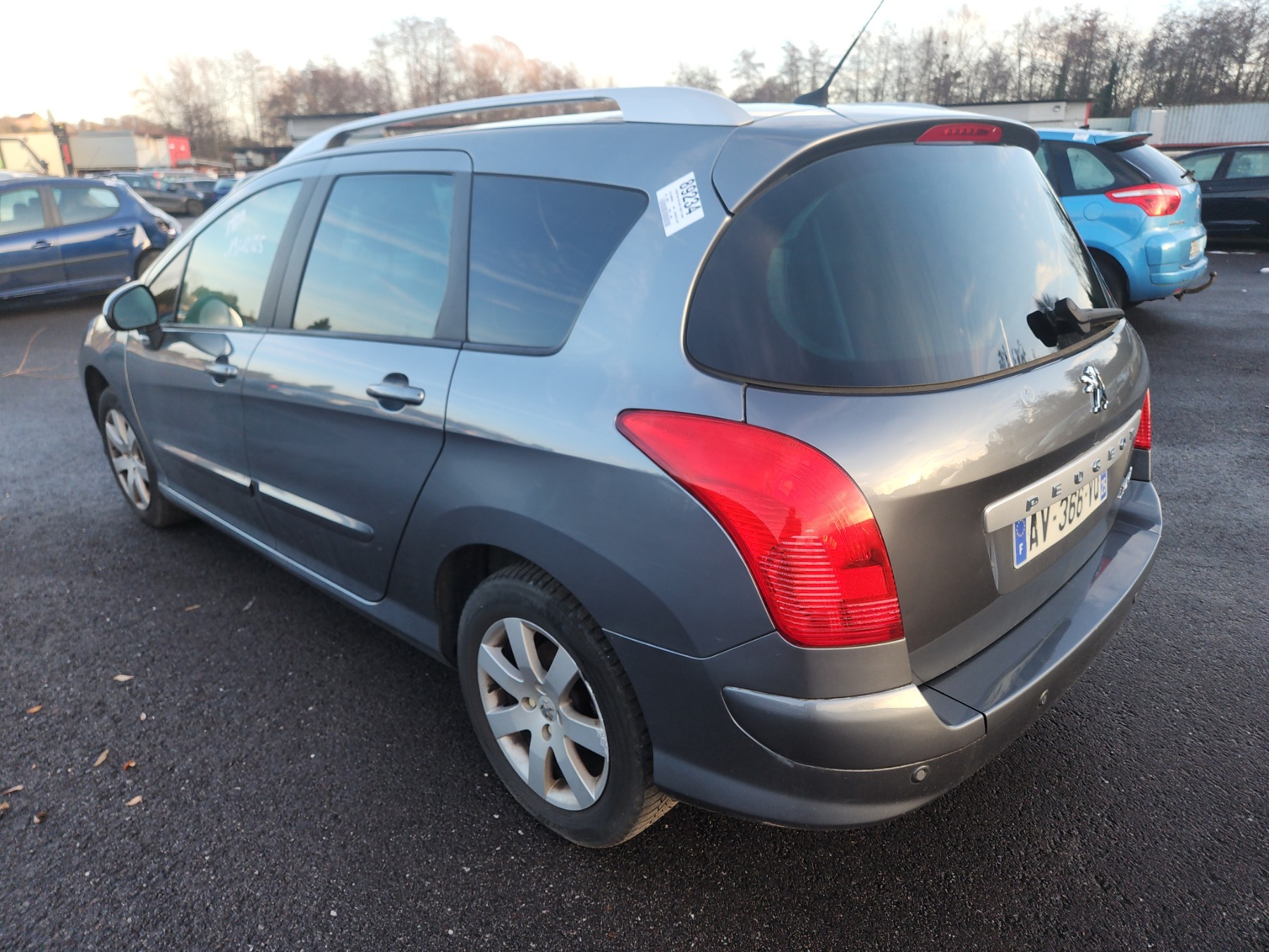 Retroviseur gauche pour PEUGEOT 308 1 SW PHASE 1 BREAK Retroviseur gauche pour PEUGEOT 308 1 SW PHASE 1 BREAK