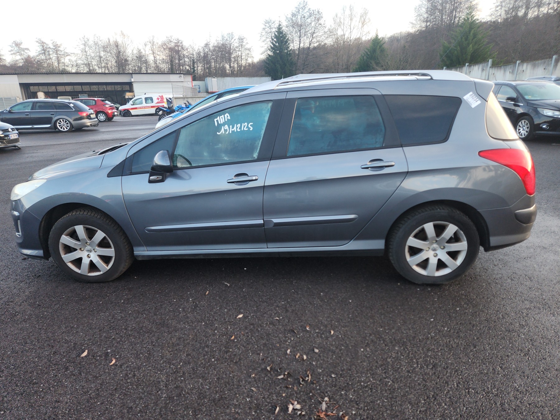 Retroviseur gauche pour PEUGEOT 308 1 SW PHASE 1 BREAK Retroviseur gauche pour PEUGEOT 308 1 SW PHASE 1 BREAK