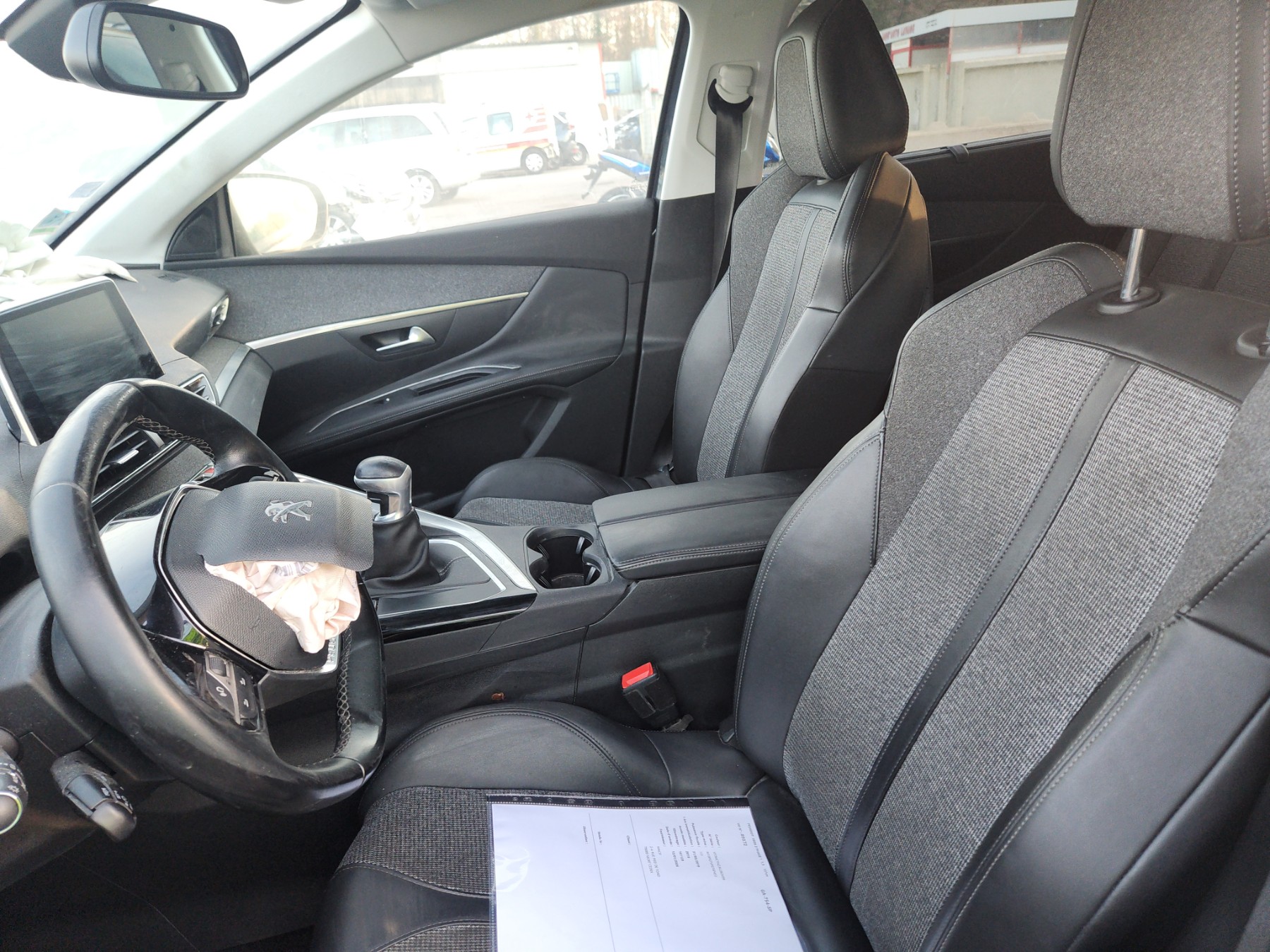 Jante pour PEUGEOT 5008 2 PHASE 1 Jante pour PEUGEOT 5008 2 PHASE 1