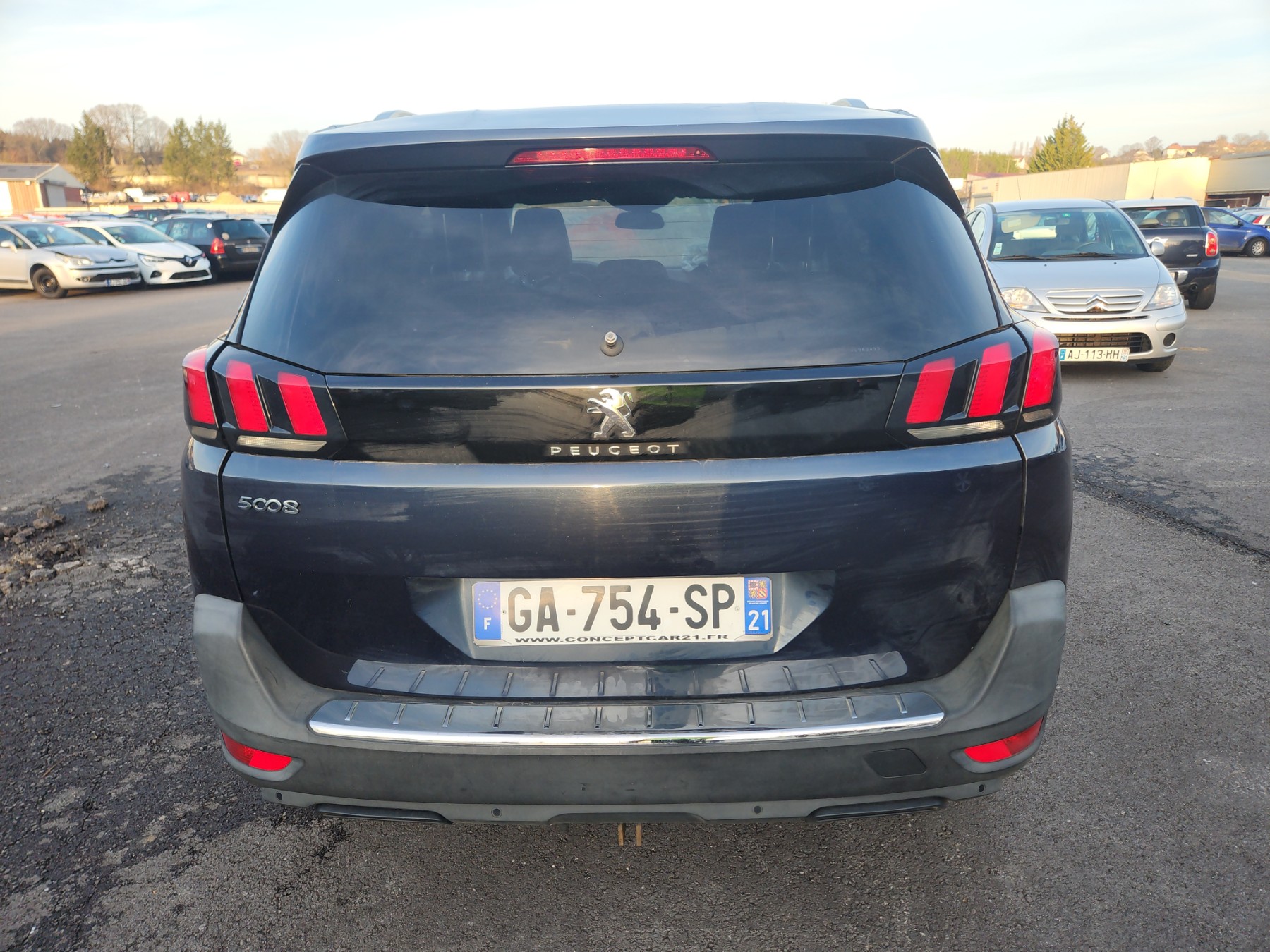 Jante pour PEUGEOT 5008 2 PHASE 1 Jante pour PEUGEOT 5008 2 PHASE 1
