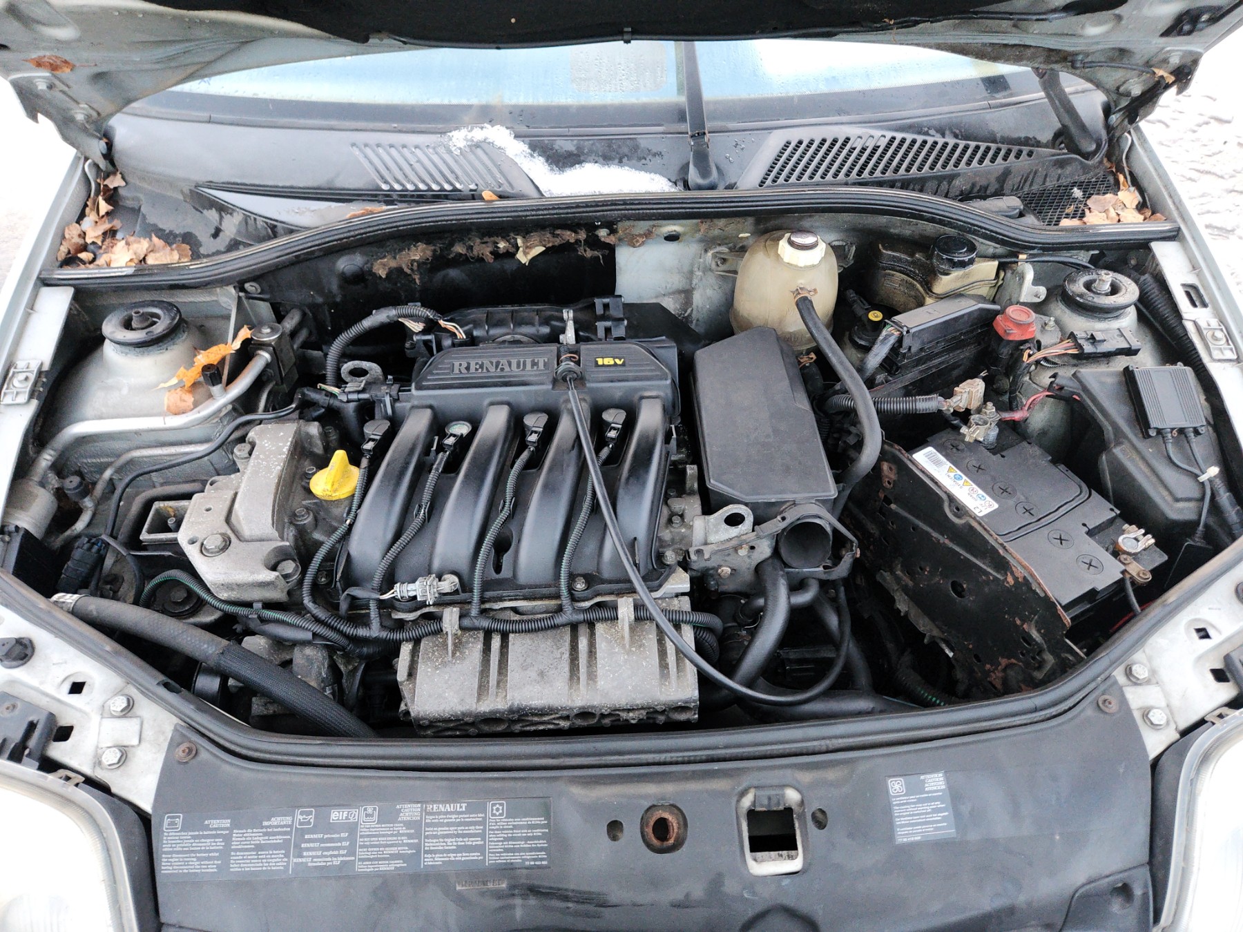 Aile avant droit pour RENAULT CLIO 2 PHASE 1 Aile avant droit pour RENAULT CLIO 2 PHASE 1