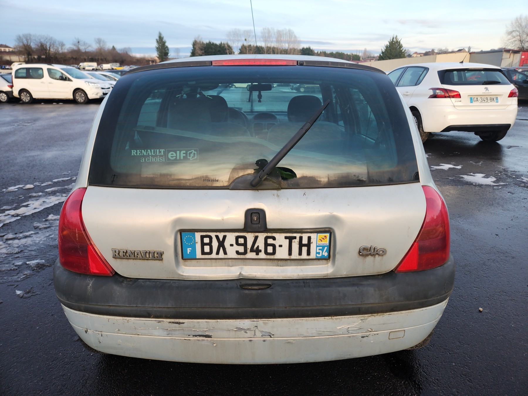Aile avant droit pour RENAULT CLIO 2 PHASE 1 Aile avant droit pour RENAULT CLIO 2 PHASE 1
