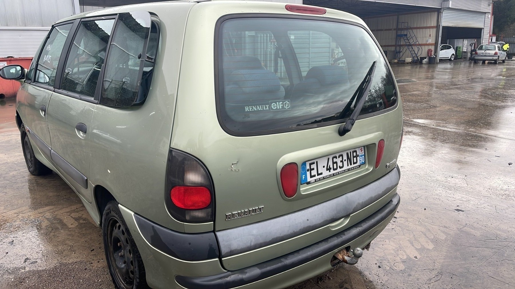Feu arriere principal droit (feux) pour RENAULT ESPACE 3 Feu arriere principal droit (feux) pour RENAULT ESPACE 3