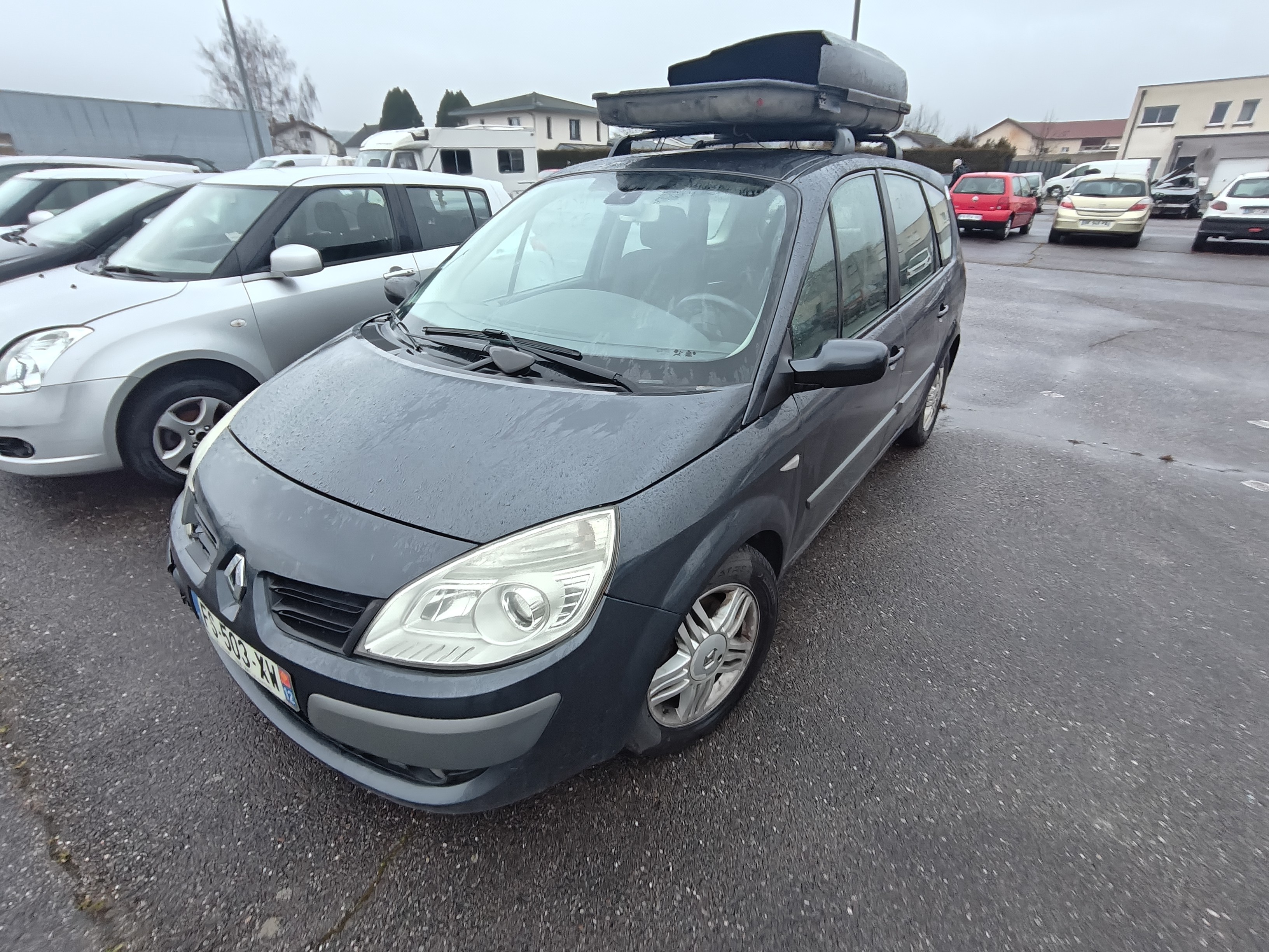 Feu arriere principal gauche (feux) pour RENAULT GRAND SCENIC 2 PHASE 2 Feu arriere principal gauche (feux) pour RENAULT GRAND SCENIC 2 PHASE 2