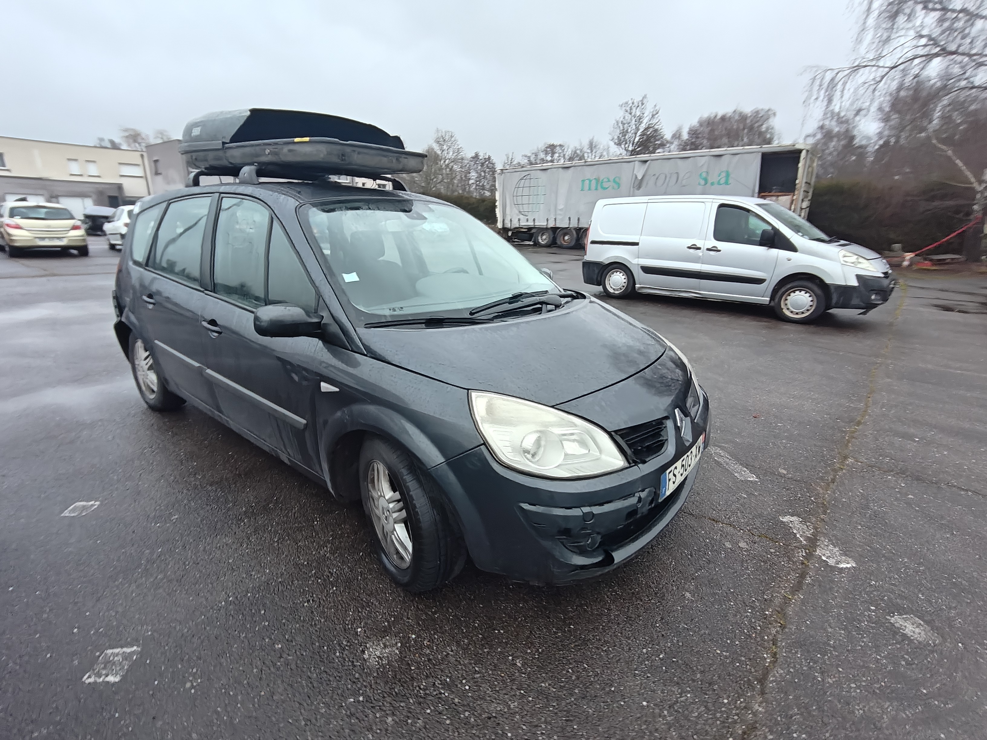 Feu arriere principal gauche (feux) pour RENAULT GRAND SCENIC 2 PHASE 2 Feu arriere principal gauche (feux) pour RENAULT GRAND SCENIC 2 PHASE 2