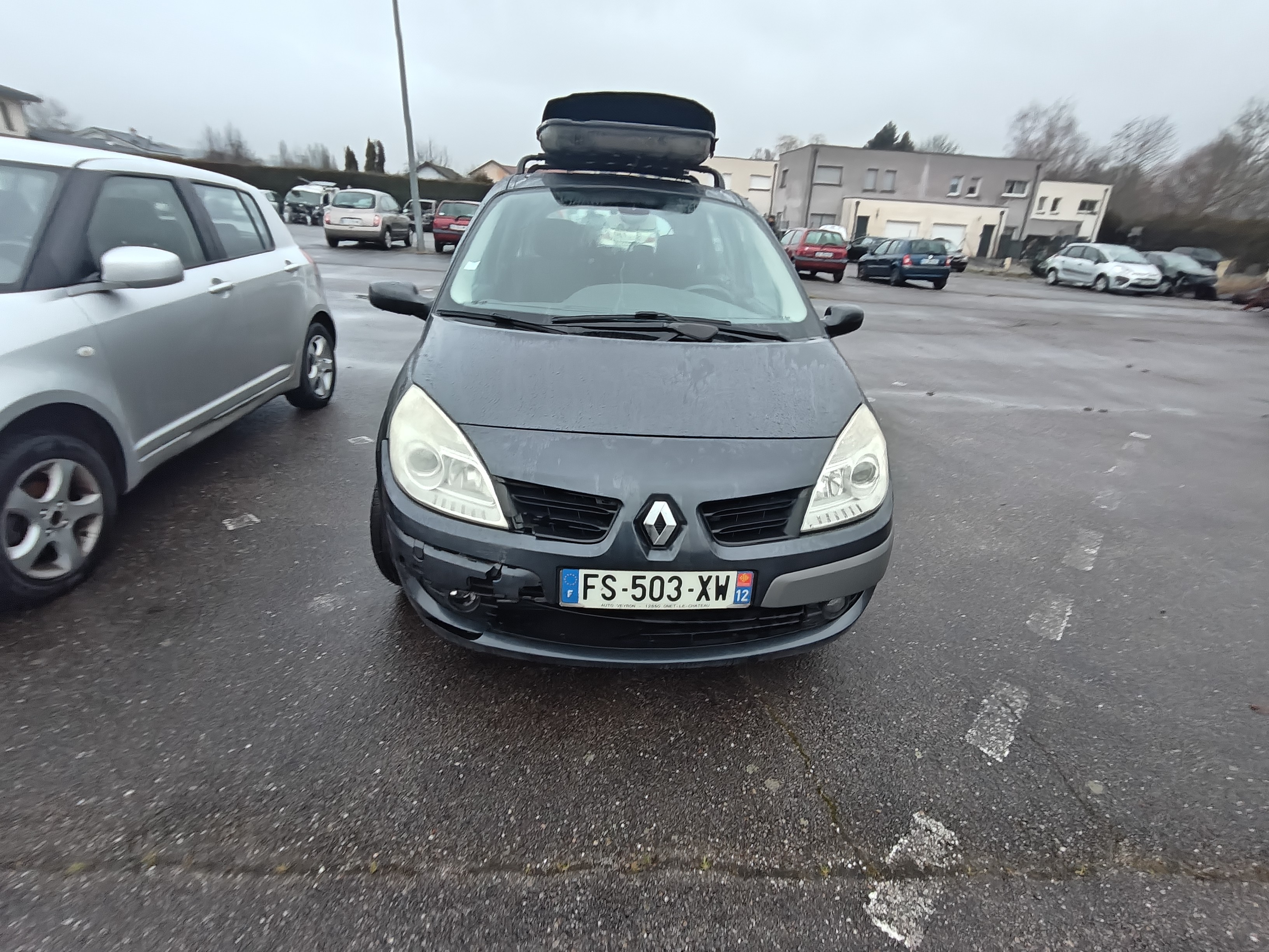 Feu arriere principal gauche (feux) pour RENAULT GRAND SCENIC 2 PHASE 2 Feu arriere principal gauche (feux) pour RENAULT GRAND SCENIC 2 PHASE 2