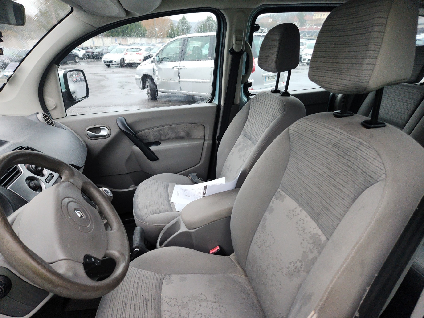 Porte laterale gauche pour RENAULT KANGOO 2 PHASE 1 Porte laterale gauche pour RENAULT KANGOO 2 PHASE 1