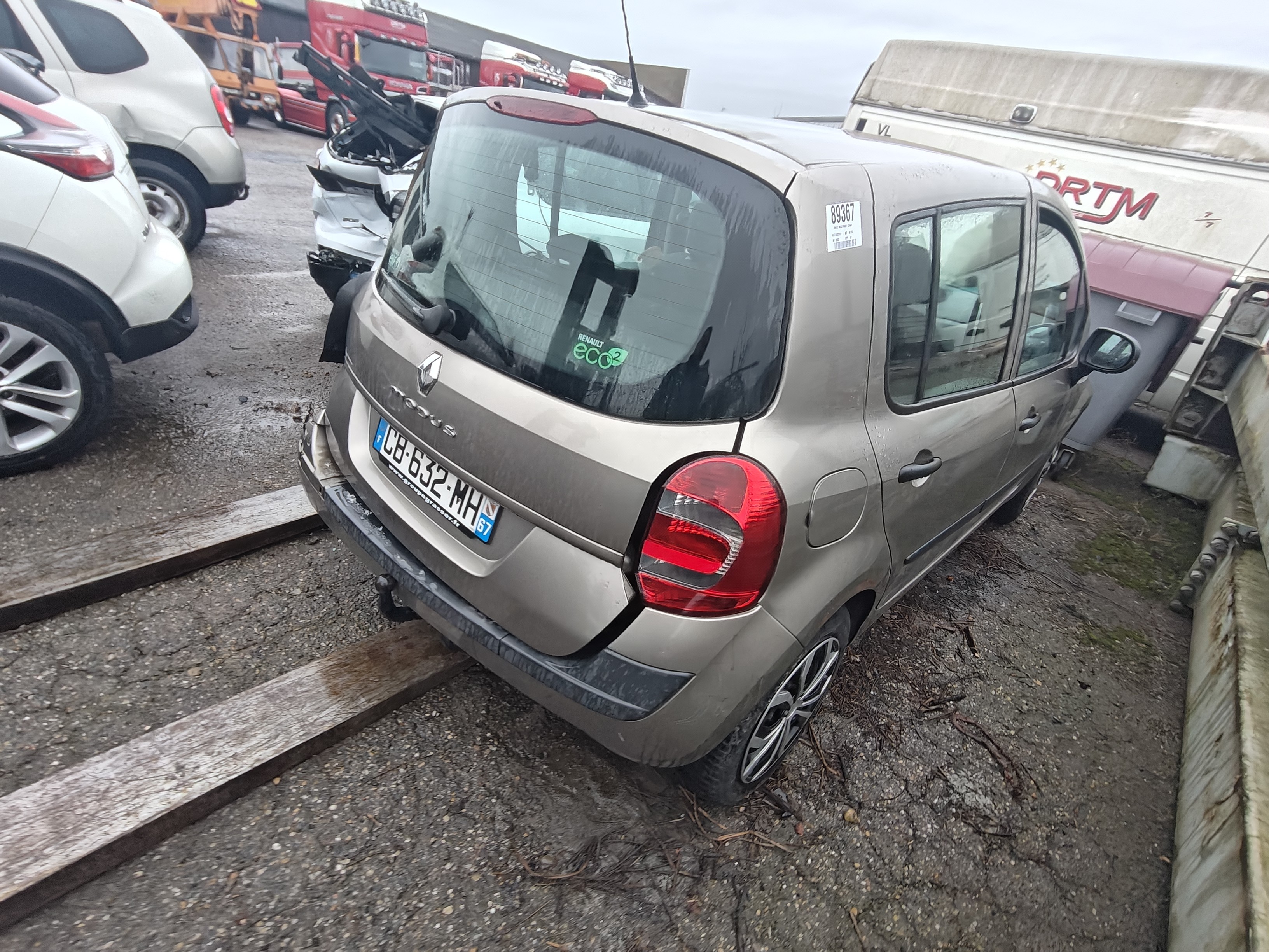 Trappe d'essence pour RENAULT MODUS PHASE 2 Trappe d'essence pour RENAULT MODUS PHASE 2
