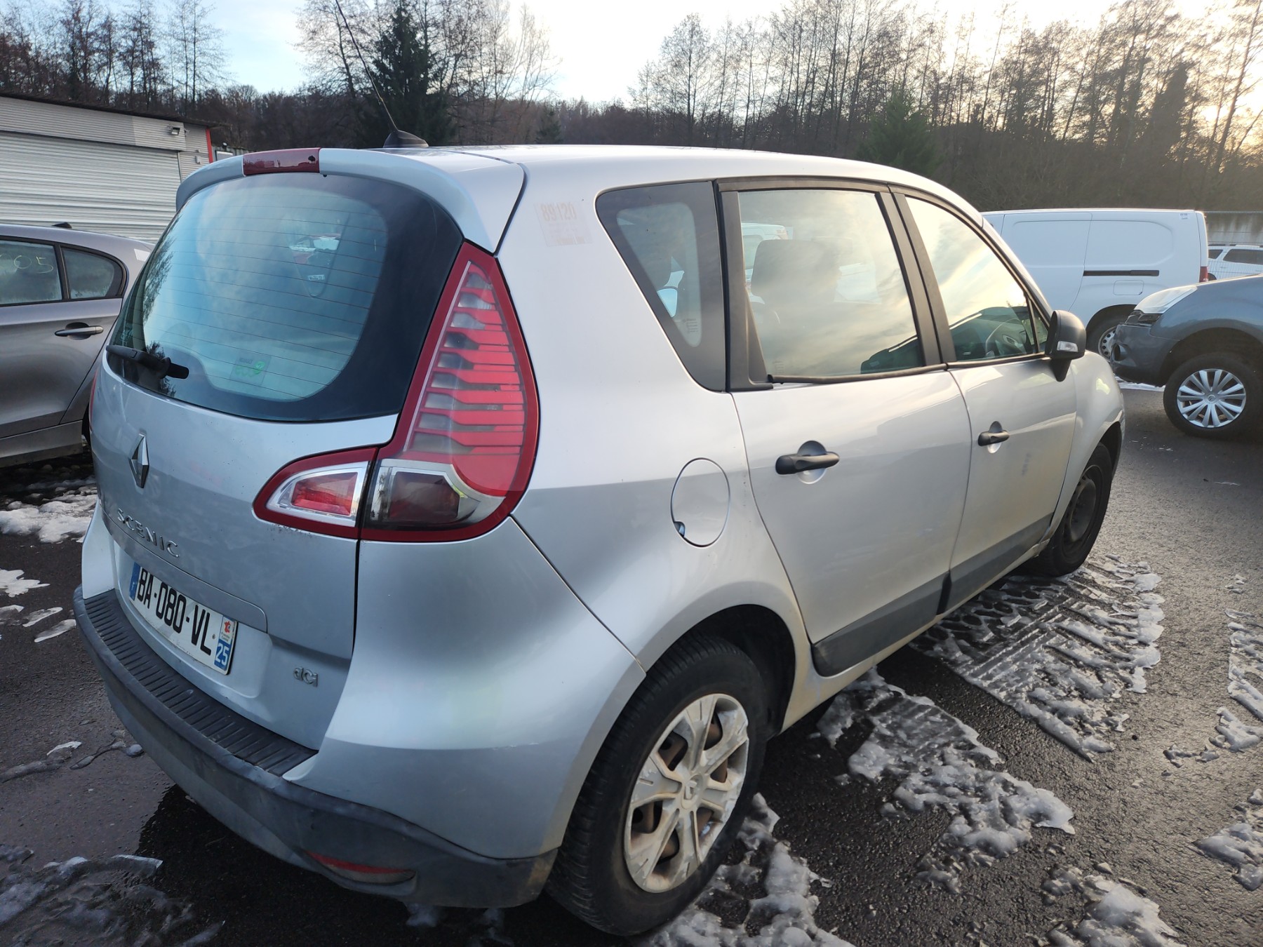 Optique avant principal droit (feux)(phare) pour RENAULT SCENIC III PHASE 1 Optique avant principal droit (feux)(phare) pour RENAULT SCENIC III PHASE 1