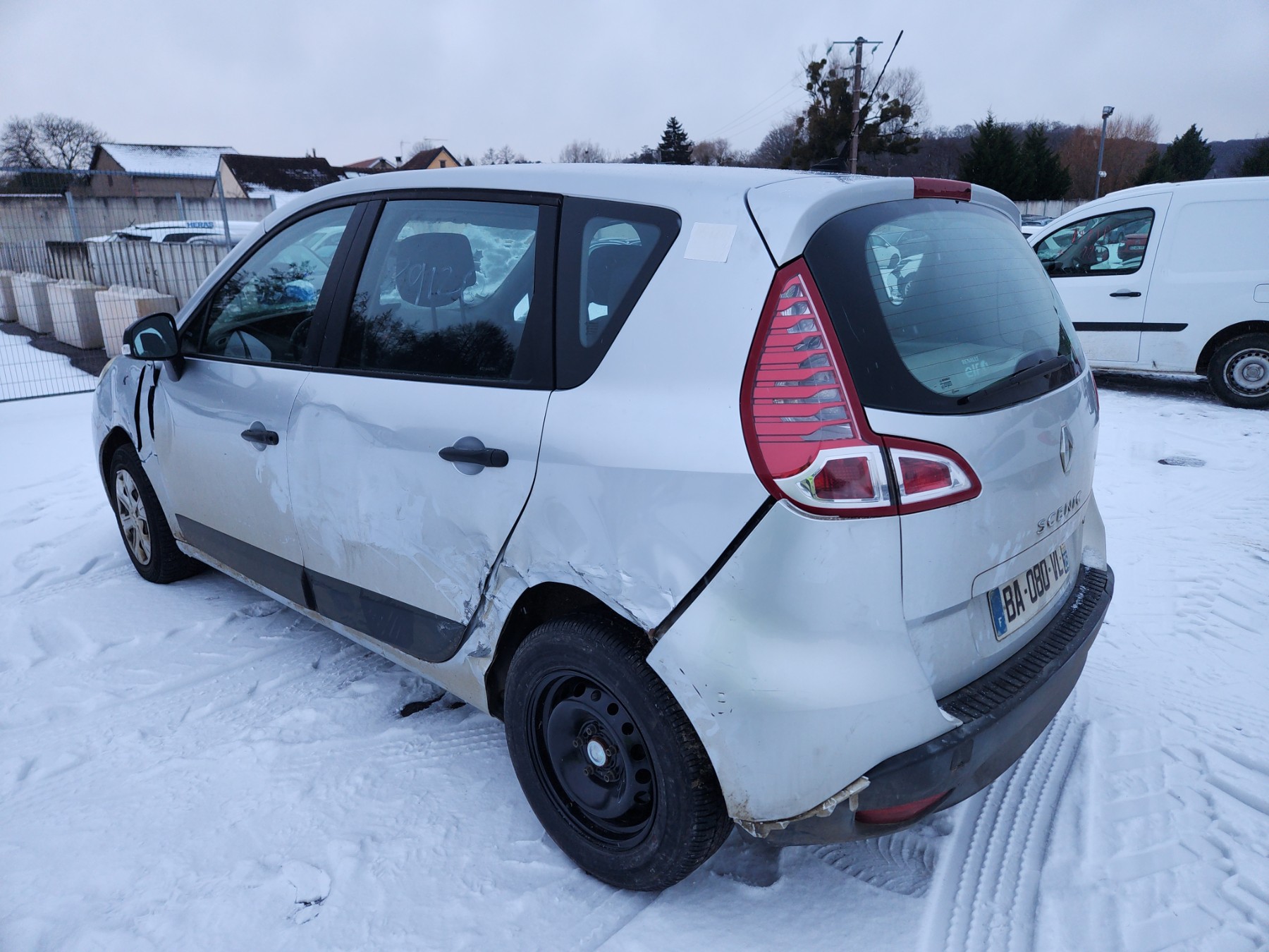 Optique avant principal droit (feux)(phare) pour RENAULT SCENIC III PHASE 1 Optique avant principal droit (feux)(phare) pour RENAULT SCENIC III PHASE 1
