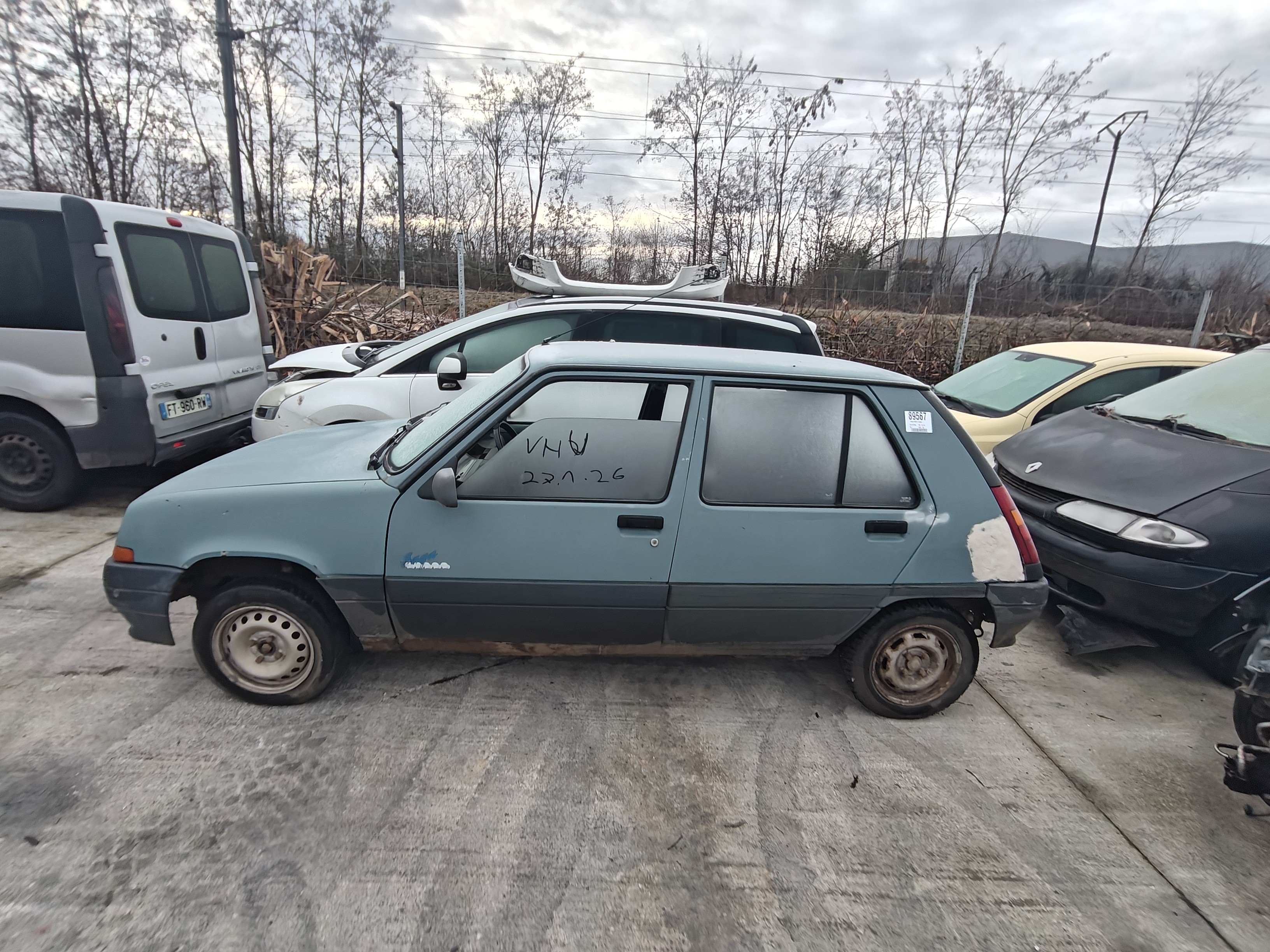 Calandre pour RENAULT SUPER 5 Calandre pour RENAULT SUPER 5