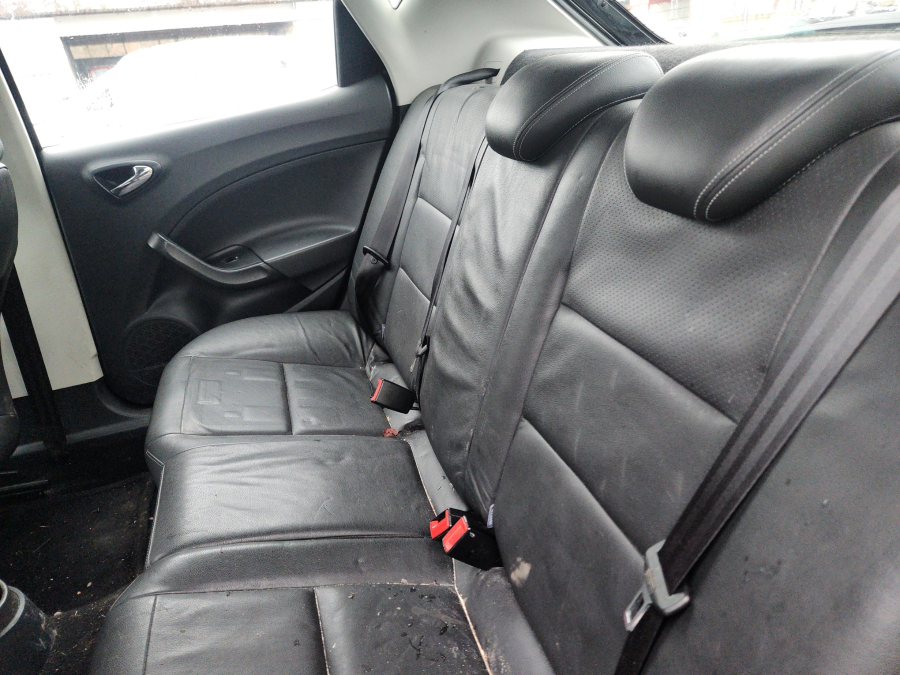 Feu arriere principal gauche (feux) pour SEAT IBIZA 4 PHASE 2 Feu arriere principal gauche (feux) pour SEAT IBIZA 4 PHASE 2