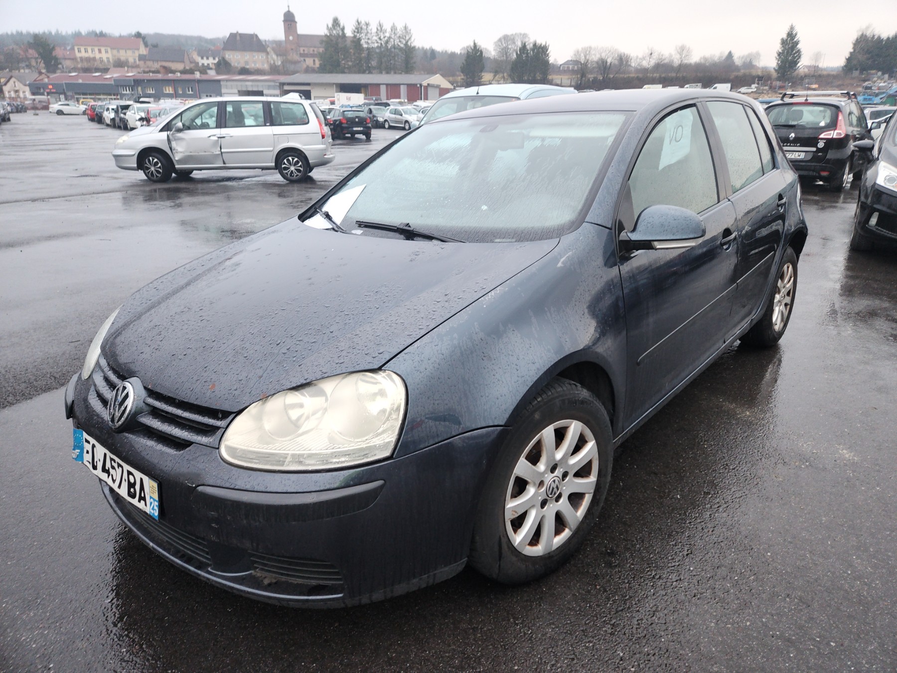 Calandre pour VOLKSWAGEN GOLF 5 Calandre pour VOLKSWAGEN GOLF 5