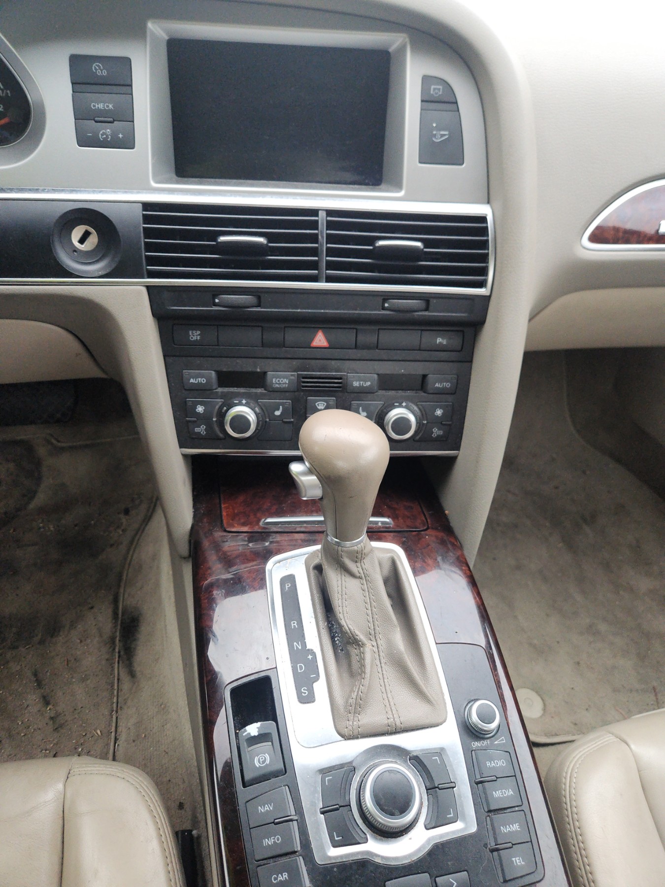 Aile avant droit pour AUDI A6 3 PHASE 1 Aile avant droit pour AUDI A6 3 PHASE 1