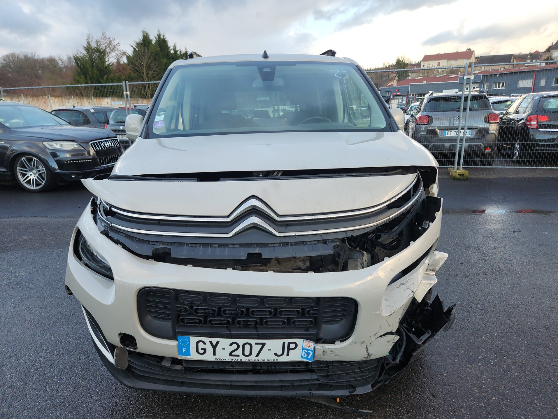 Ressort de suspension arriere pour CITROEN BERLINGO 3 M PHASE 1 Ressort de suspension arriere pour CITROEN BERLINGO 3 M PHASE 1