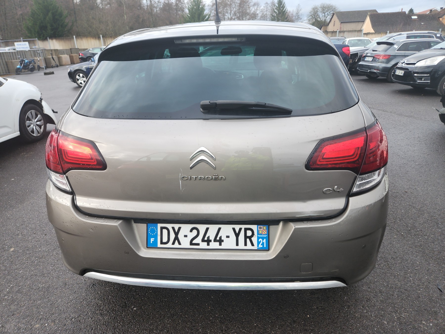 Retroviseur gauche pour CITROEN C4 II Retroviseur gauche pour CITROEN C4 II