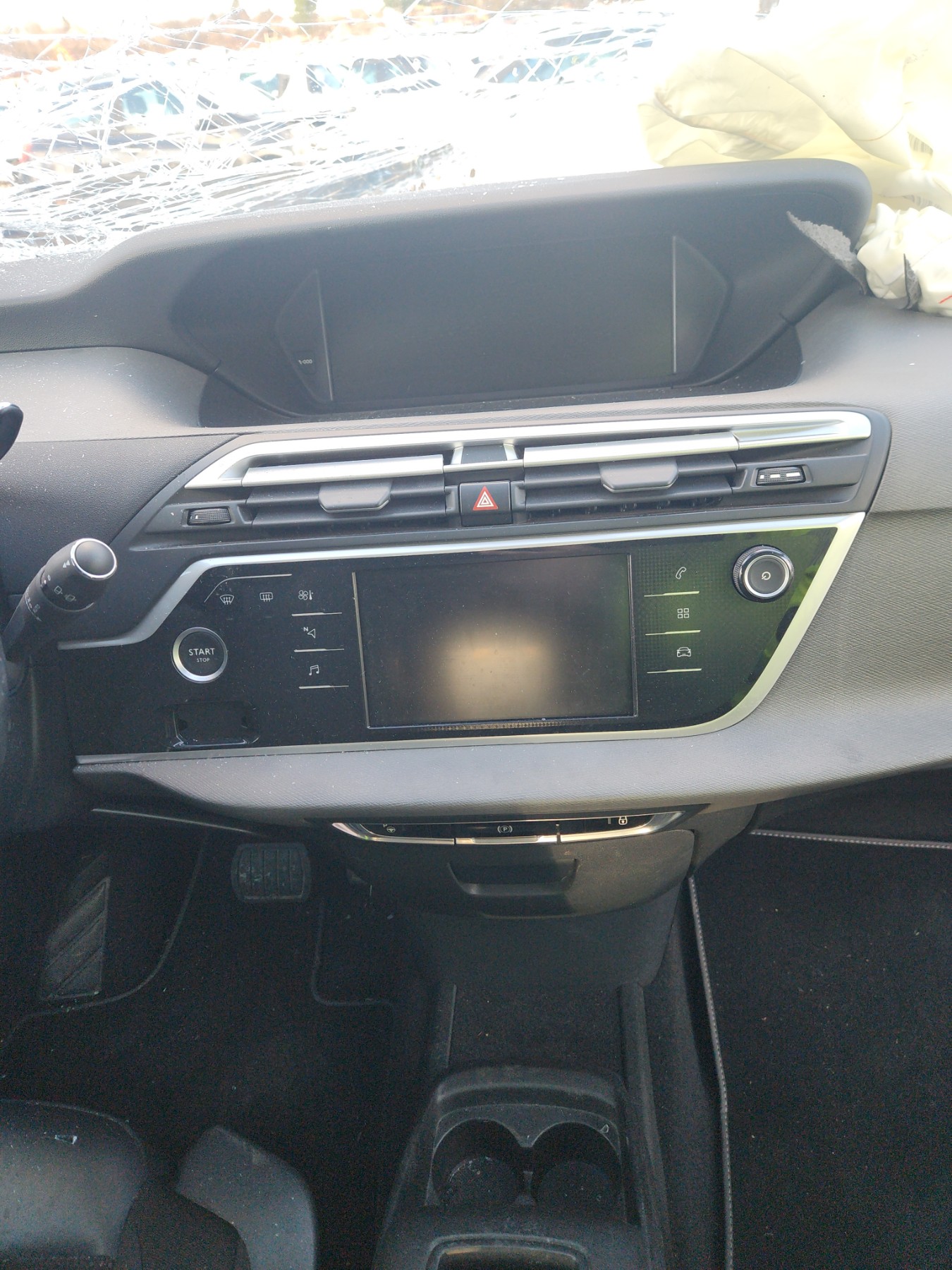 Feu arriere principal gauche (feux) pour CITROEN C4 GRAND SPACETOURER Feu arriere principal gauche (feux) pour CITROEN C4 GRAND SPACETOURER