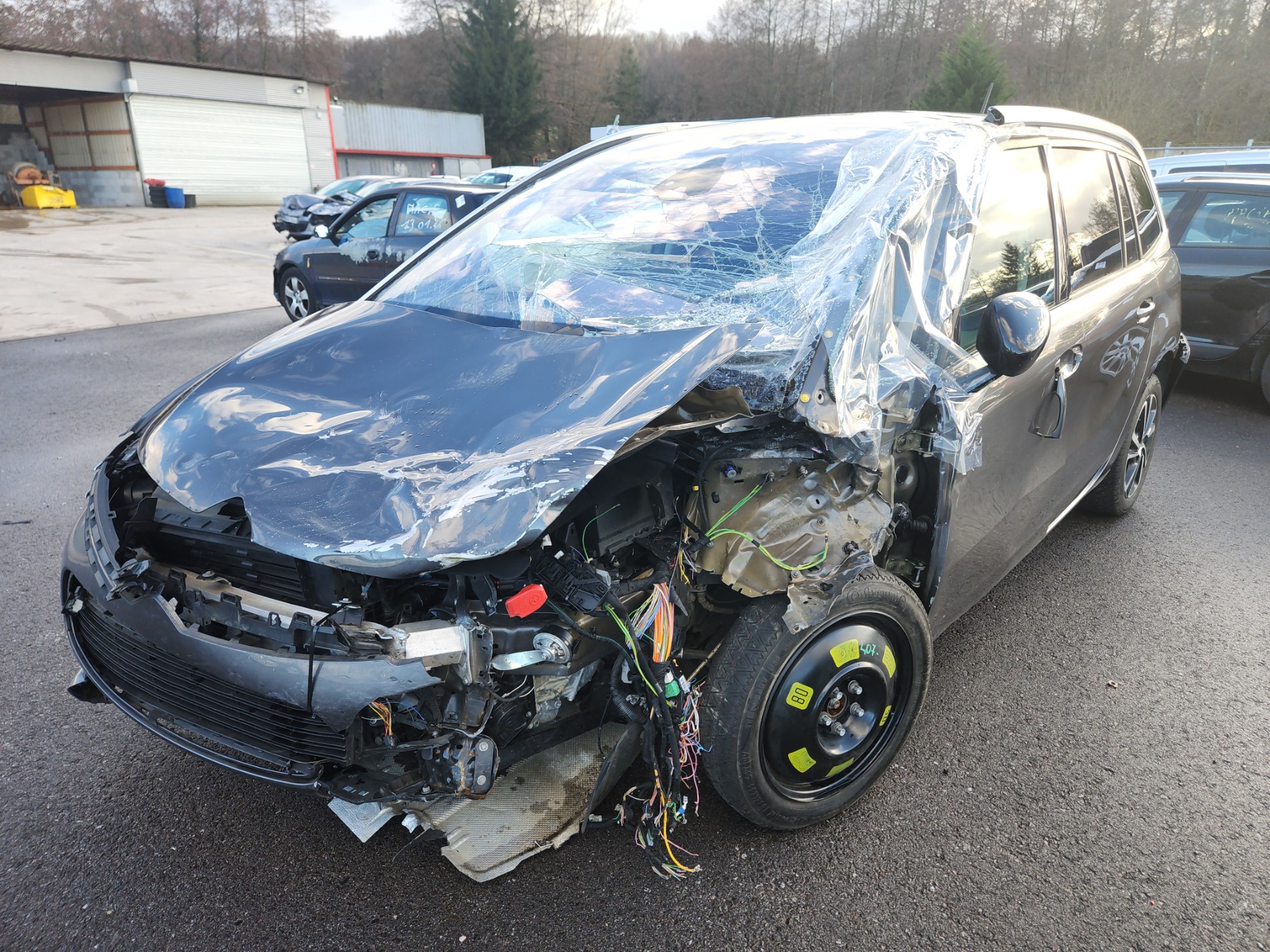 Feu arriere principal gauche (feux) pour CITROEN C4 GRAND SPACETOURER Feu arriere principal gauche (feux) pour CITROEN C4 GRAND SPACETOURER