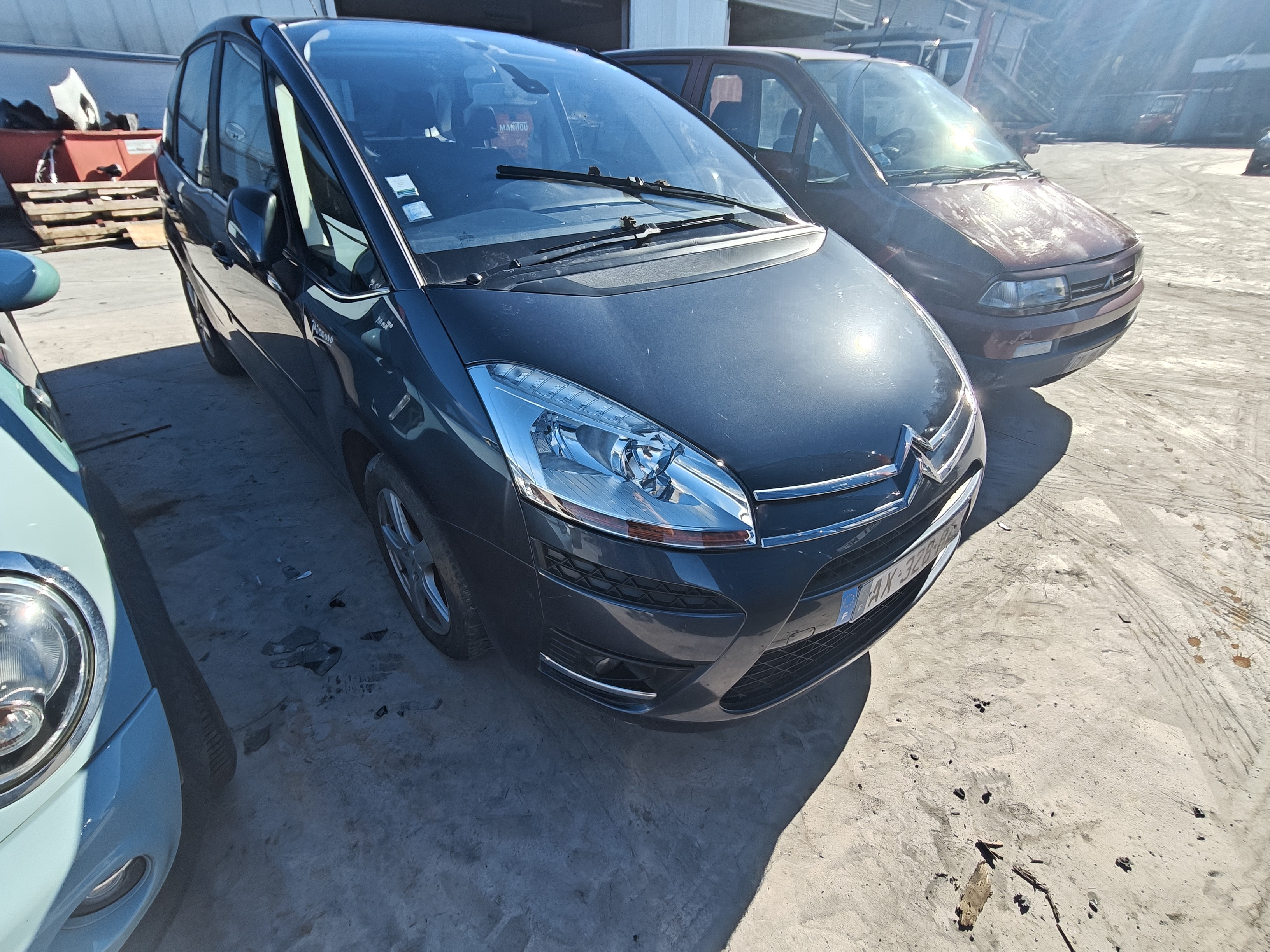 Vide poche avant droit pour CITROEN C4 PICASSO 1 Vide poche avant droit pour CITROEN C4 PICASSO 1
