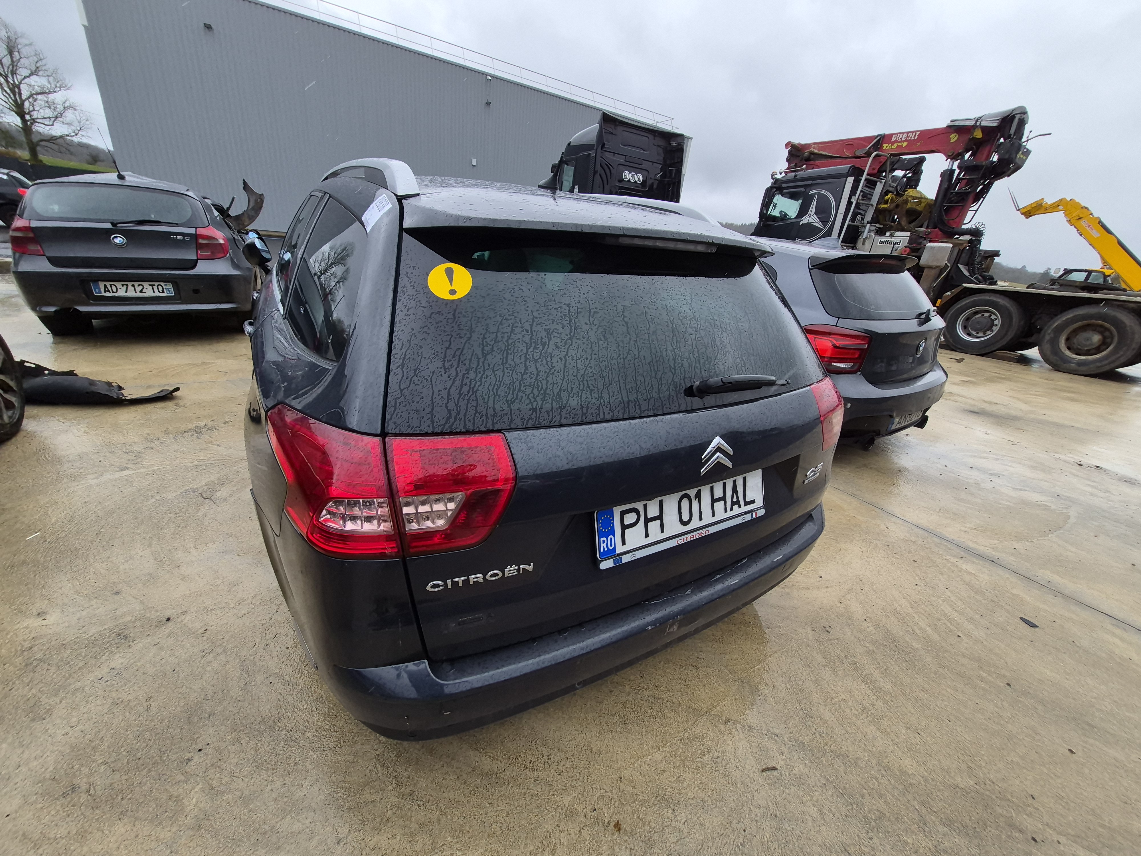 Feu arriere secondaire droit (feux) pour CITROEN C5 2 BREAK Feu arriere secondaire droit (feux) pour CITROEN C5 2 BREAK