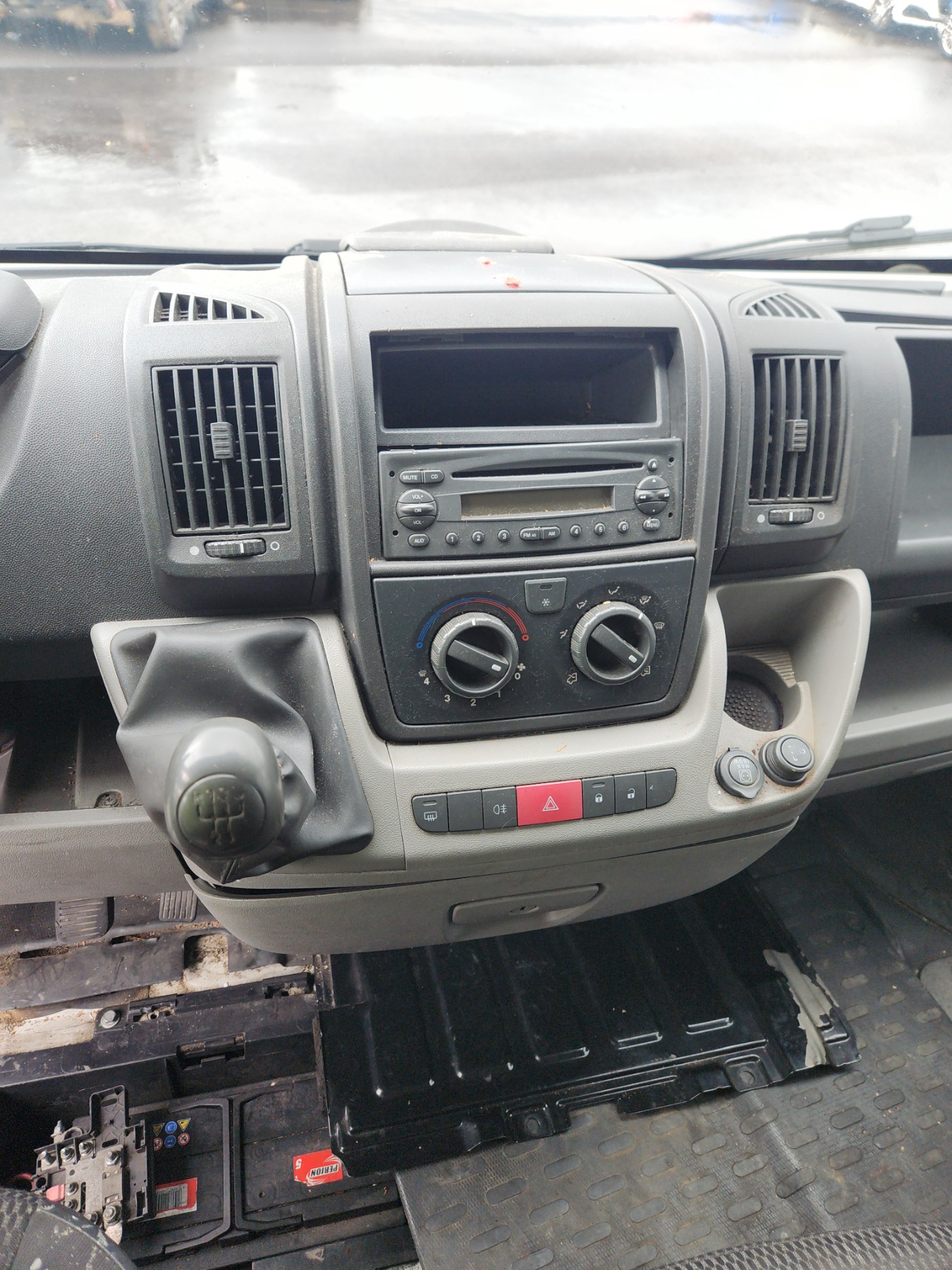 Porte avant gauche pour CITROEN JUMPER 3 PHASE 1 Porte avant gauche pour CITROEN JUMPER 3 PHASE 1