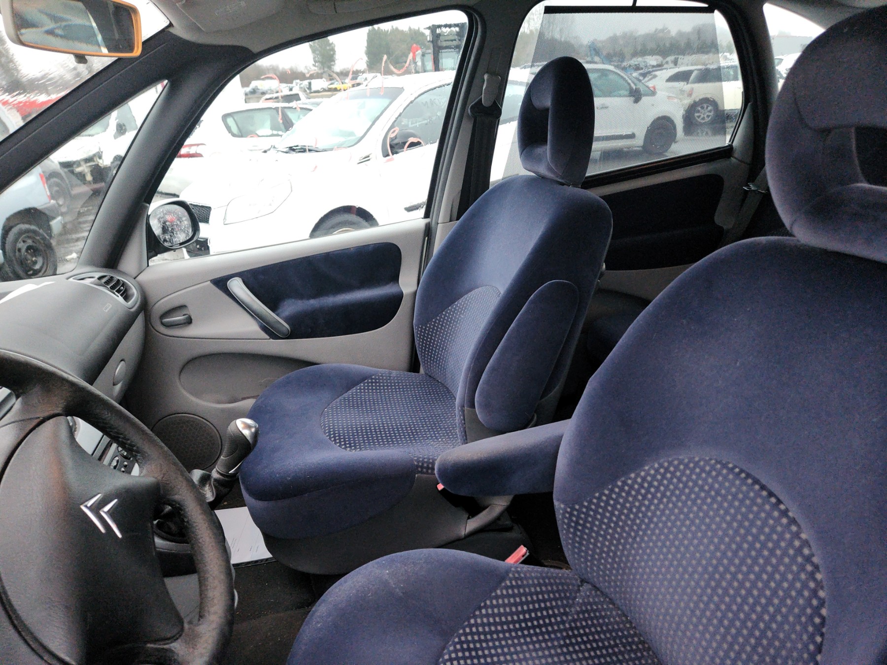 Pare choc arriere pour CITROEN XSARA PICASSO PHASE 1 Pare choc arriere pour CITROEN XSARA PICASSO PHASE 1
