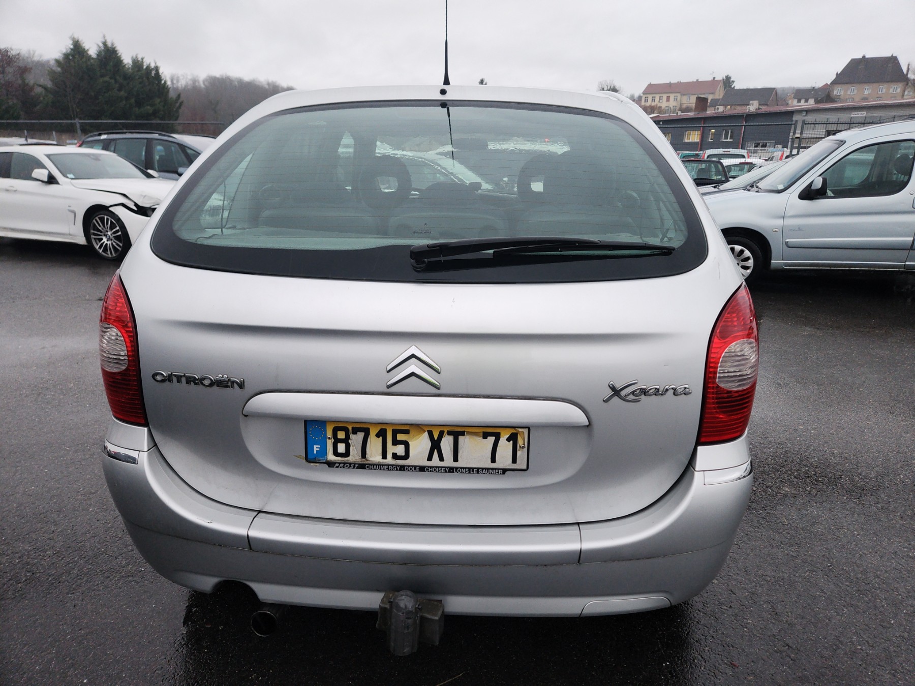 Pare choc arriere pour CITROEN XSARA PICASSO PHASE 1 Pare choc arriere pour CITROEN XSARA PICASSO PHASE 1