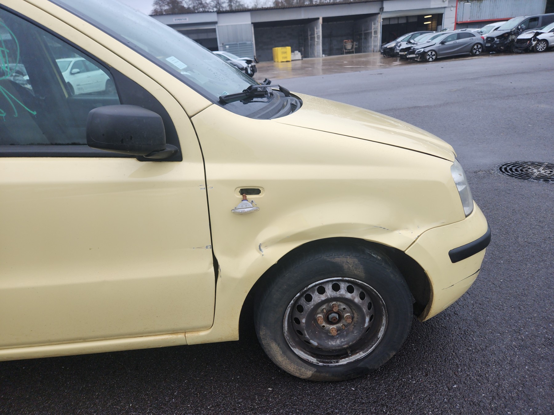 Calandre pour FIAT PANDA II PHASE 2 Calandre pour FIAT PANDA II PHASE 2