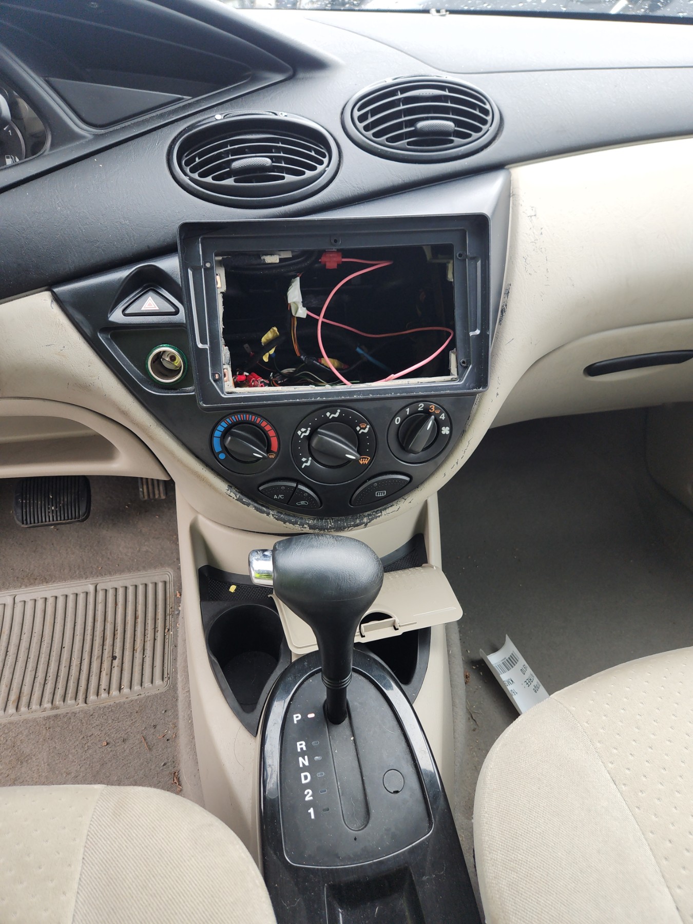 Alternateur pour FORD FOCUS 1 Alternateur pour FORD FOCUS 1