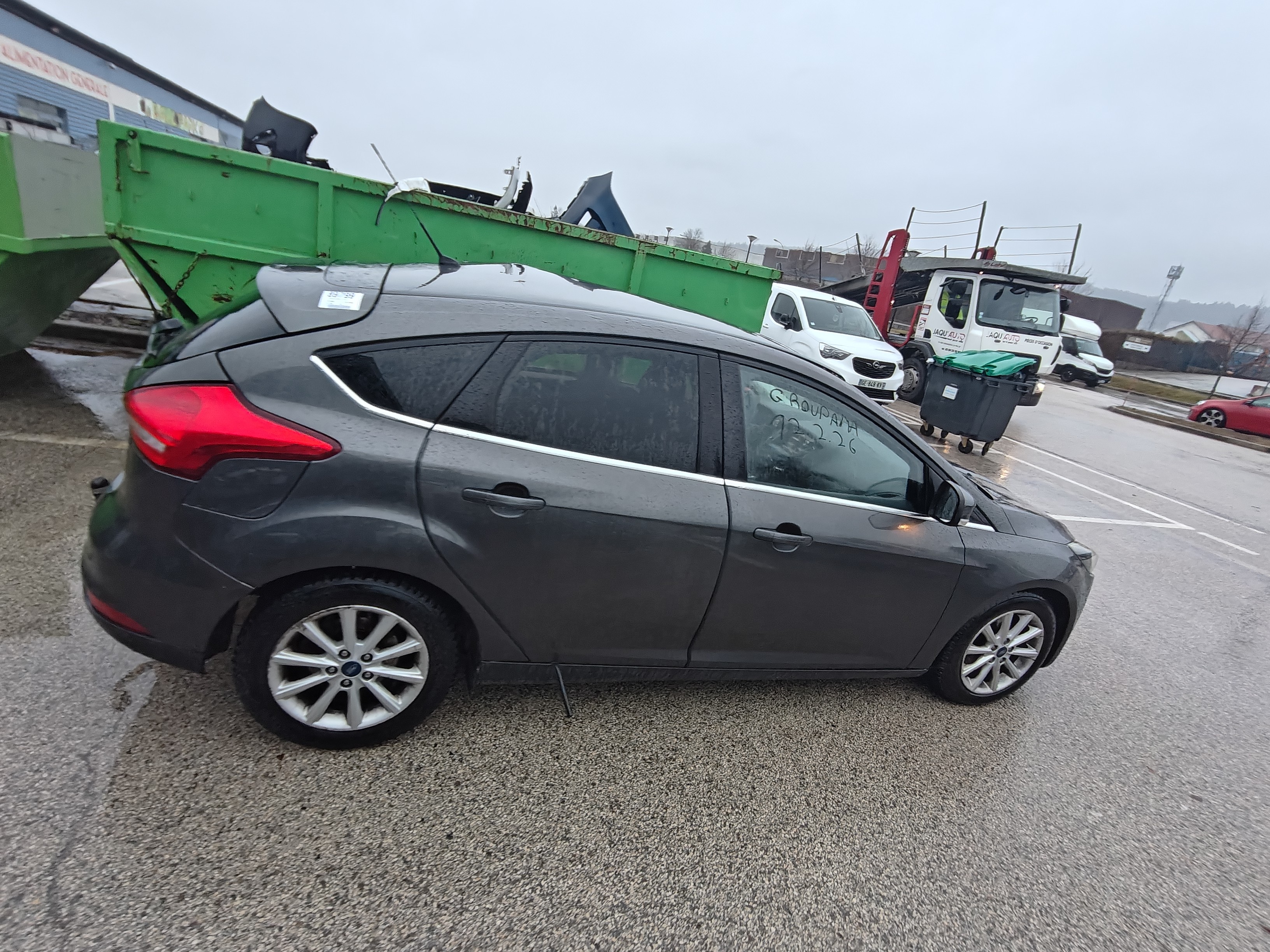 Renfort pare choc arriere (traverse) pour FORD FOCUS 3 PHASE 2 Renfort pare choc arriere (traverse) pour FORD FOCUS 3 PHASE 2