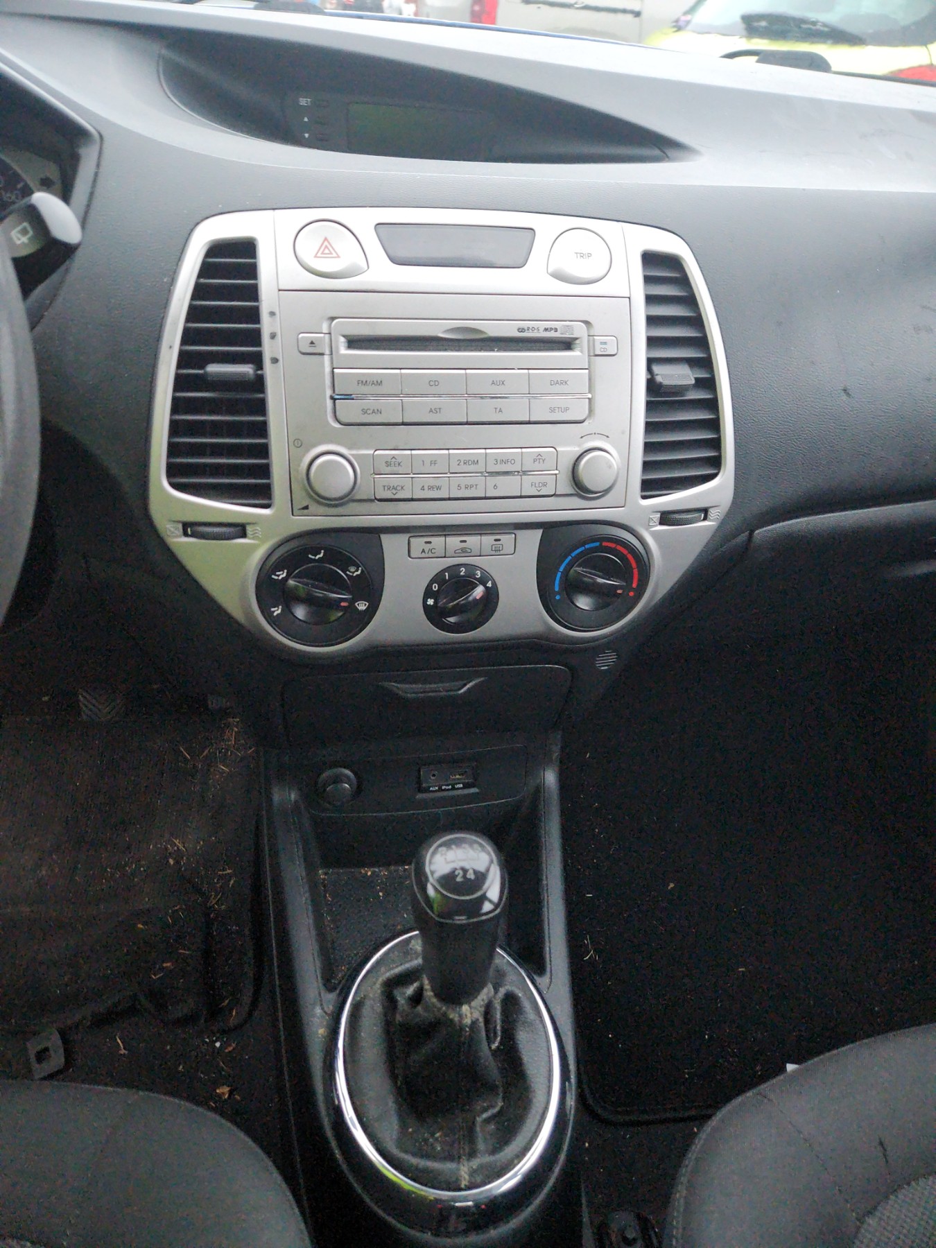 Aile avant droit pour HYUNDAI I 20 1 PHASE 1 Aile avant droit pour HYUNDAI I 20 1 PHASE 1