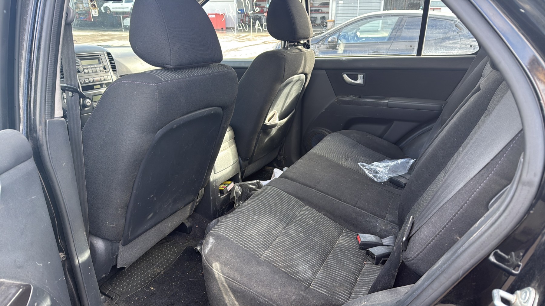 Extension d'aile arriere gauche pour KIA SORENTO 1 PHASE 2 Extension d'aile arriere gauche pour KIA SORENTO 1 PHASE 2