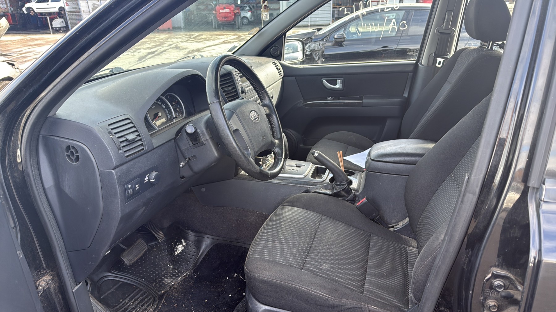Extension d'aile arriere gauche pour KIA SORENTO 1 PHASE 2 Extension d'aile arriere gauche pour KIA SORENTO 1 PHASE 2