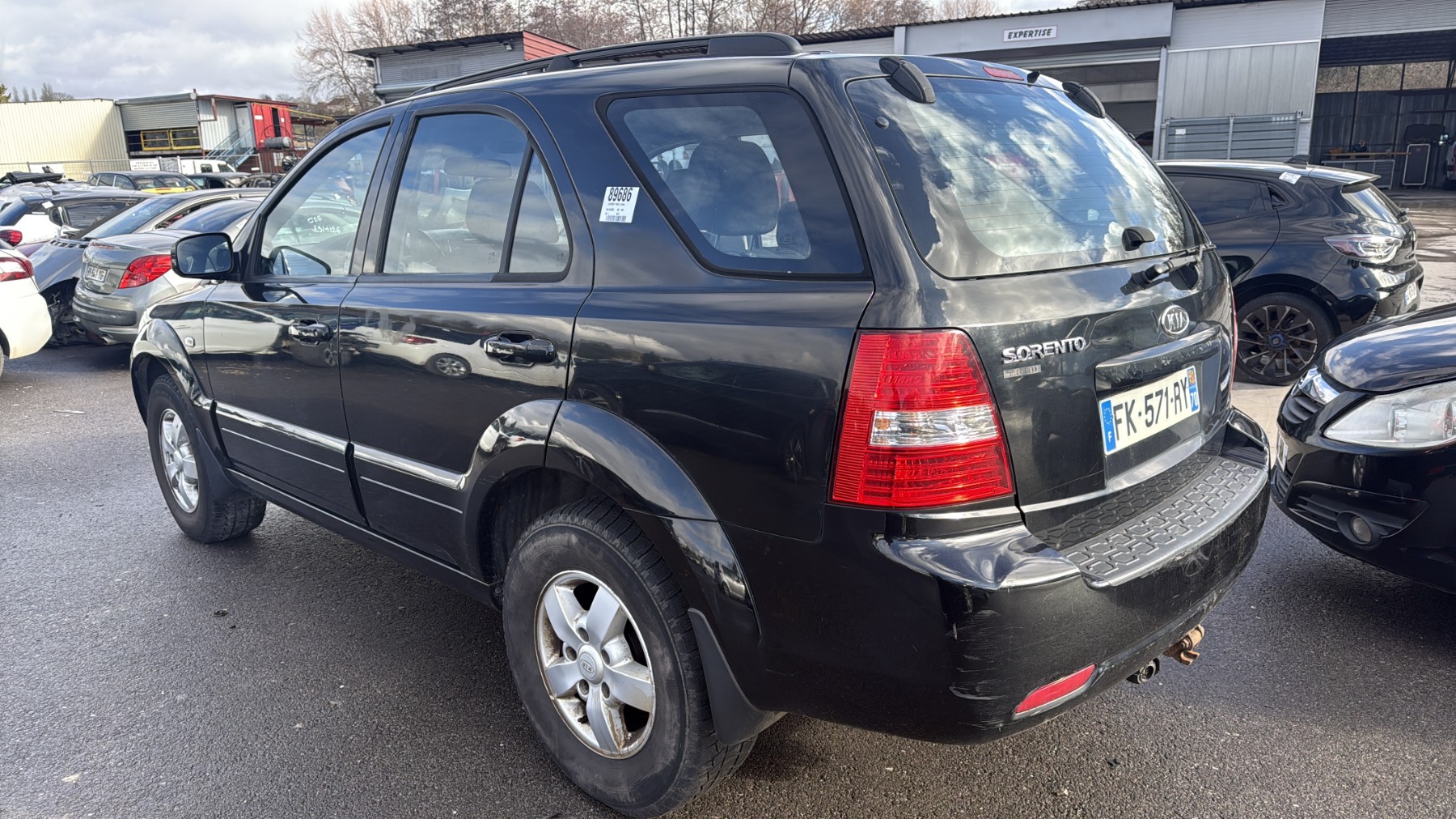 Extension d'aile arriere gauche pour KIA SORENTO 1 PHASE 2 Extension d'aile arriere gauche pour KIA SORENTO 1 PHASE 2