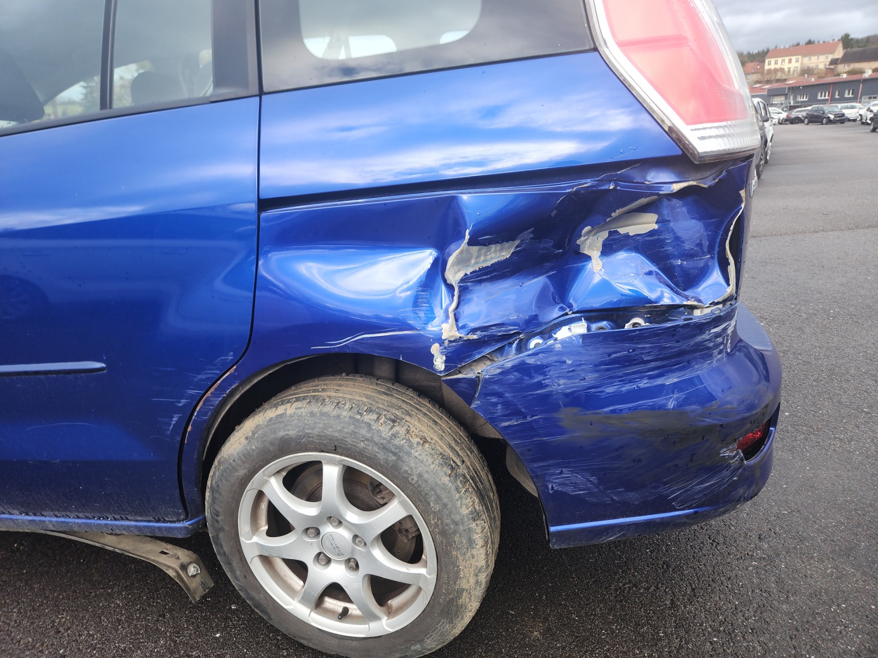 Aile avant gauche pour MAZDA 5 1 PHASE 2 Aile avant gauche pour MAZDA 5 1 PHASE 2